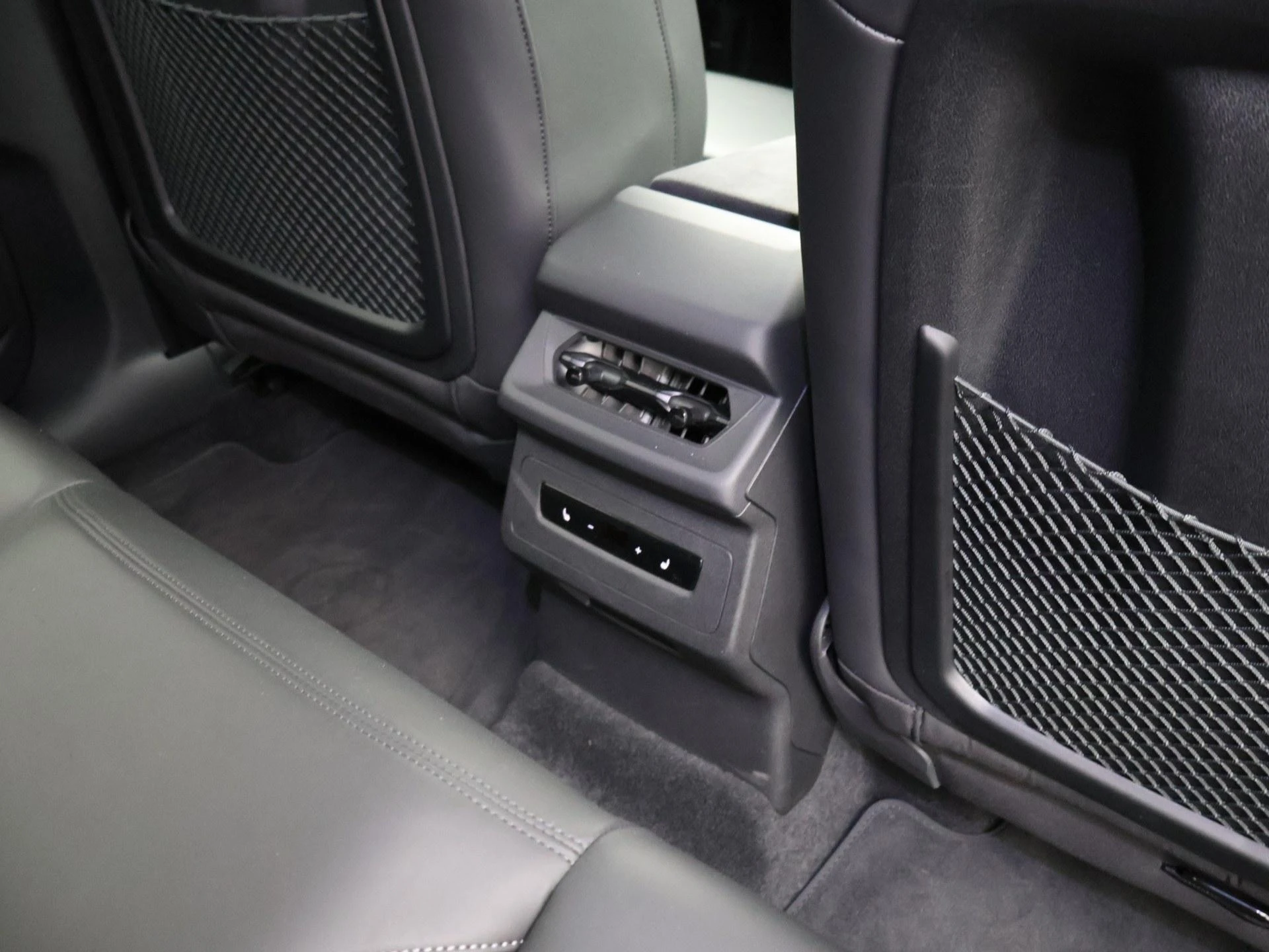 Audi SQ6 e-tron