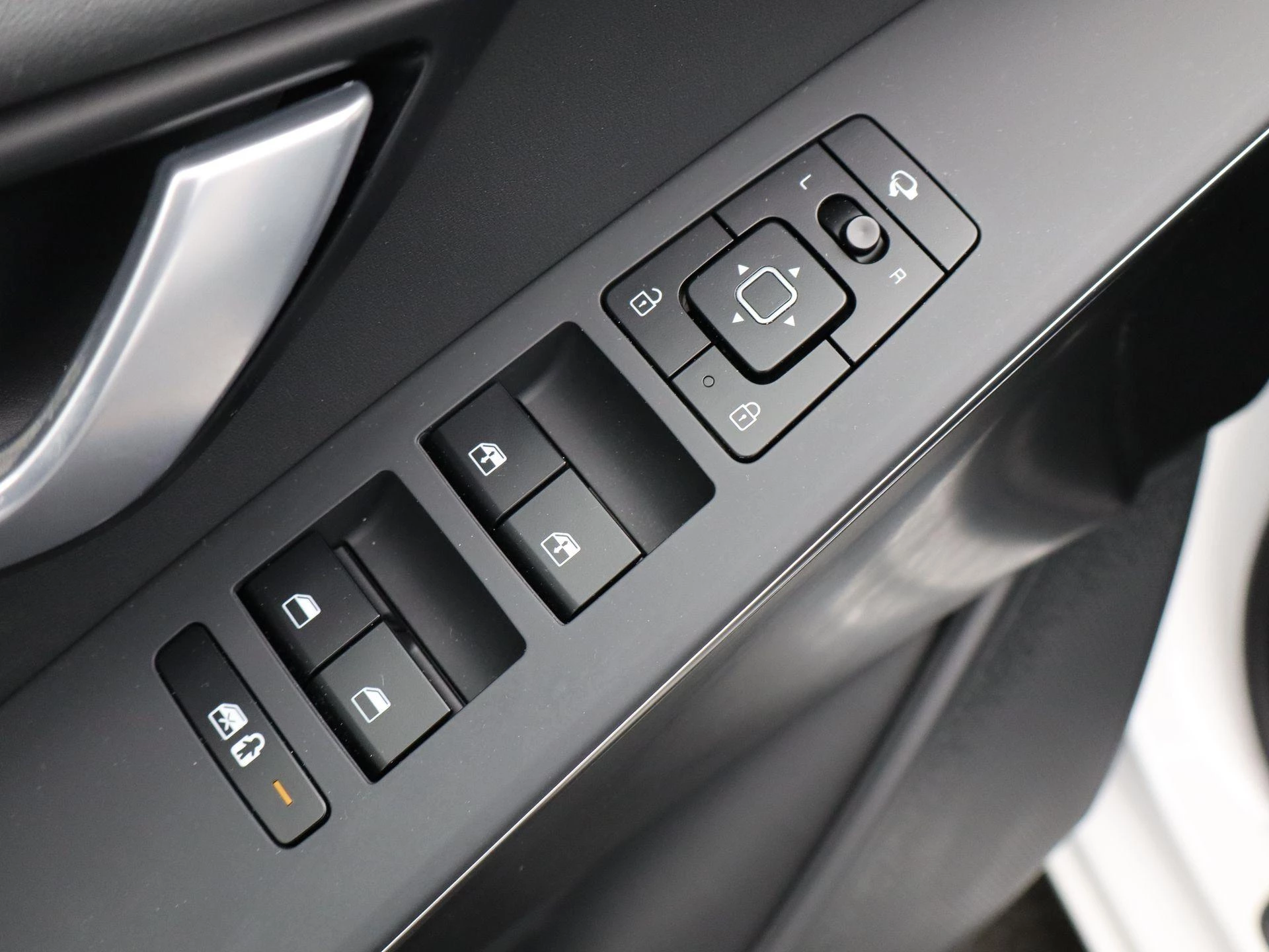 Kia-Niro-image-28