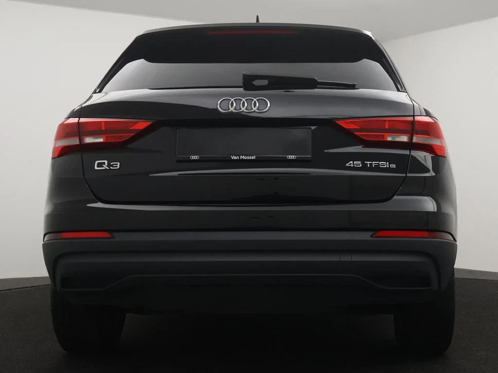 Audi-Q3-image-3