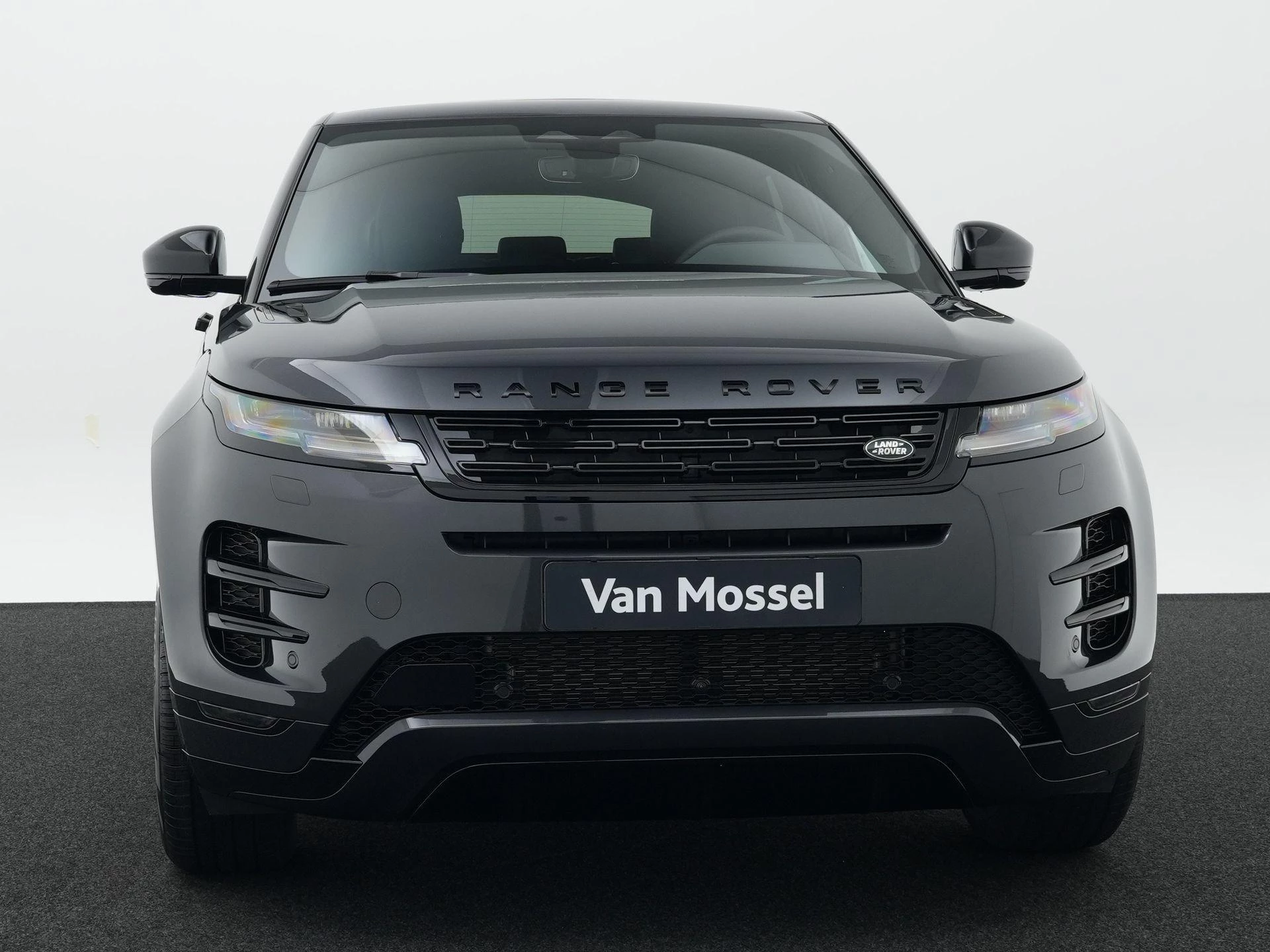 Land Rover-Range Rover Evoque-image-3