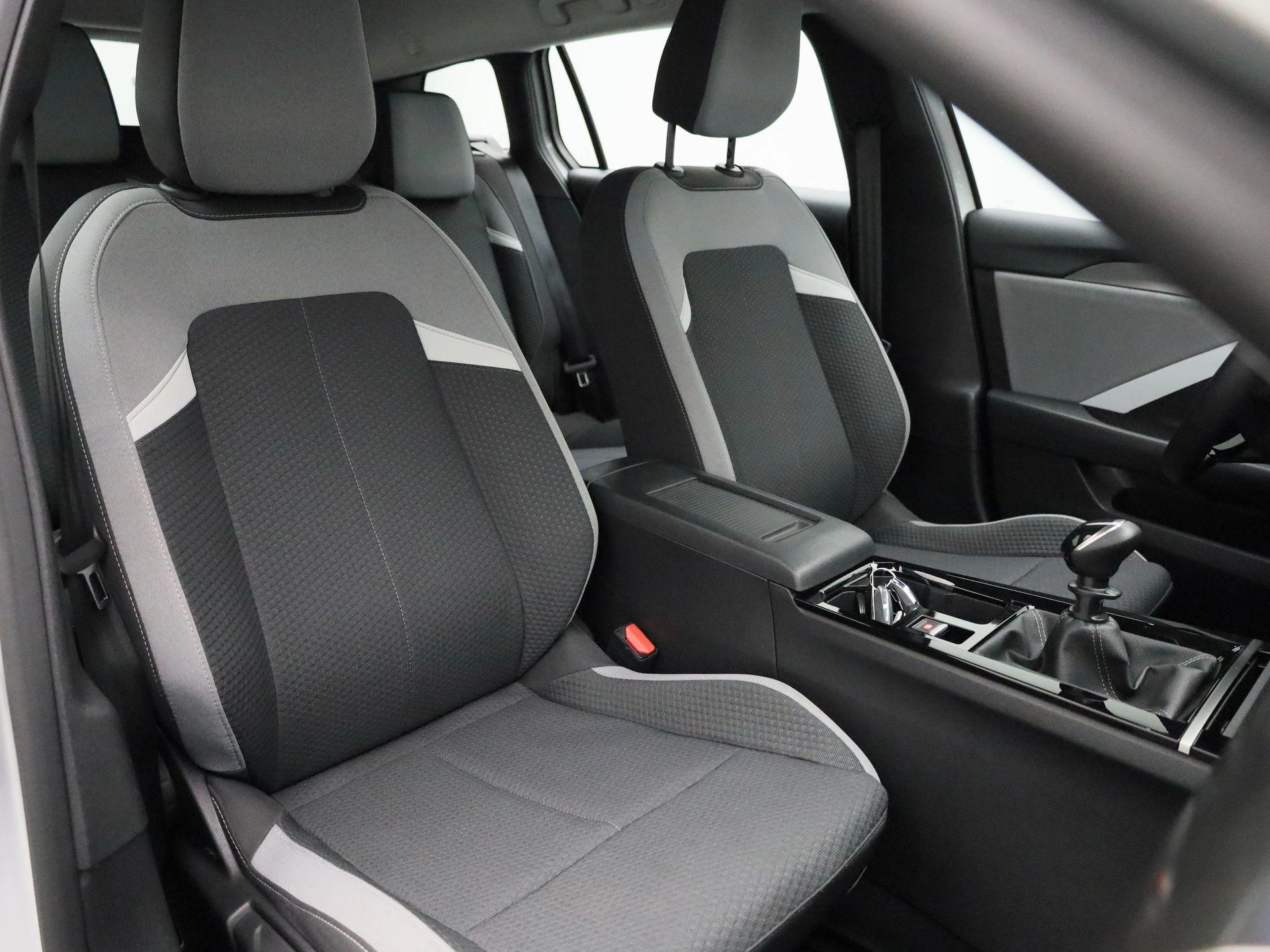Opel-Astra-image-26
