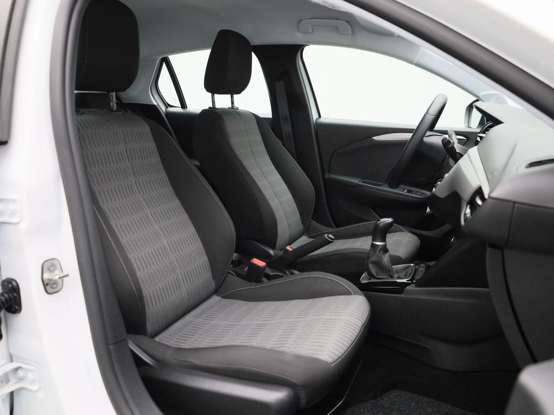 Opel-Corsa-image-28