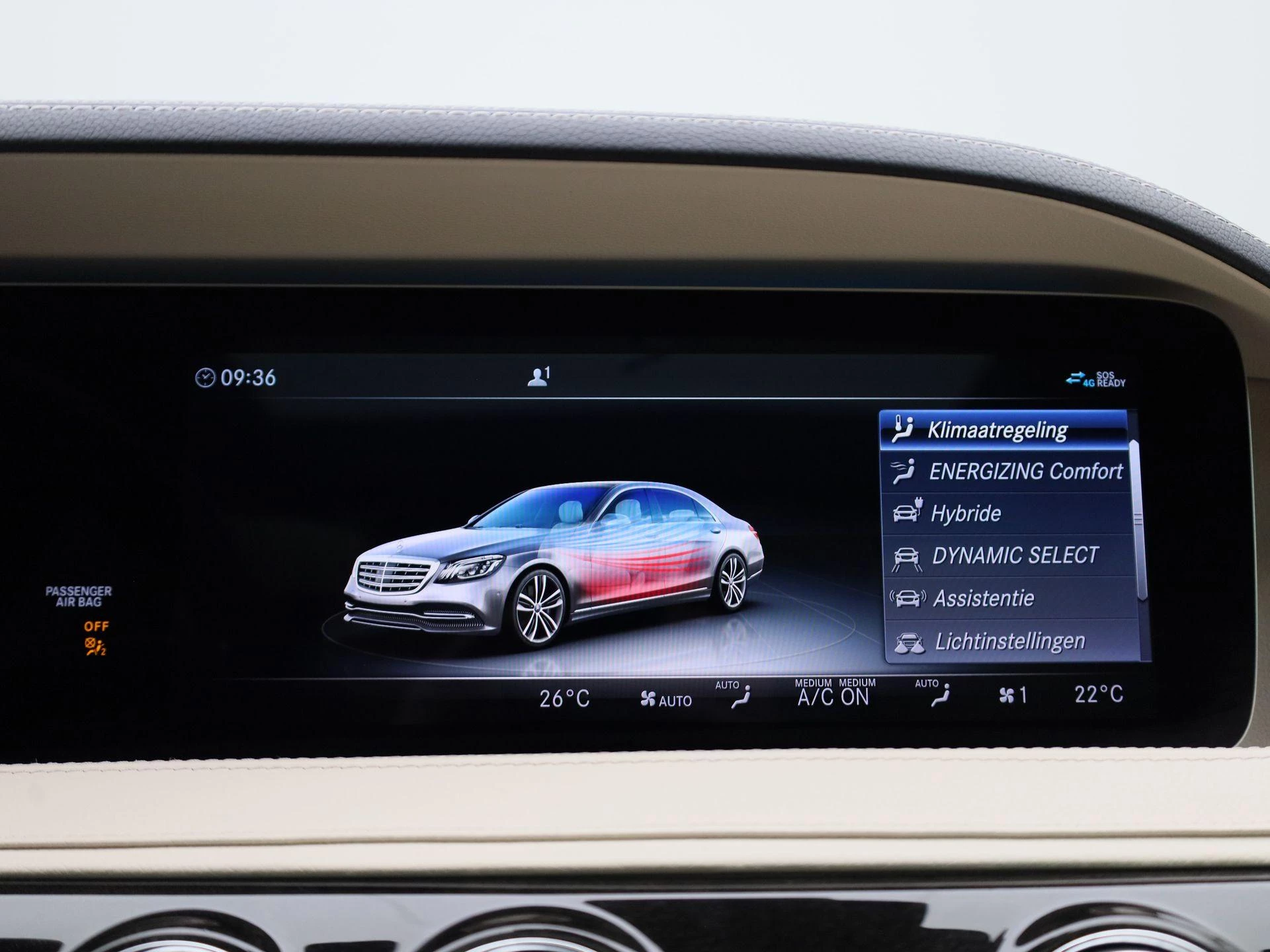 Mercedes-Benz-S-Klasse-image-27