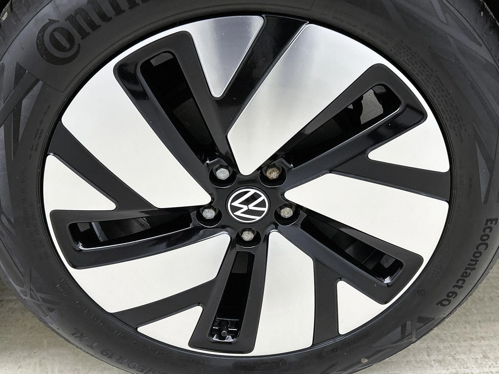 Volkswagen-ID. Buzz Cargo-image-28