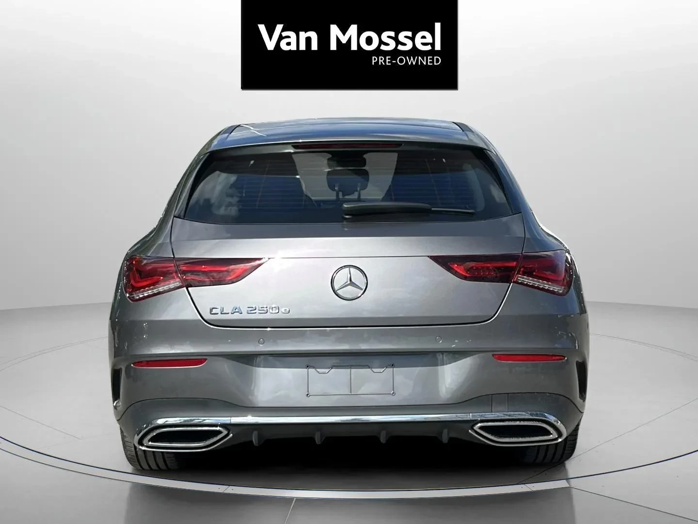 Mercedes-Benz-CLA-image-5