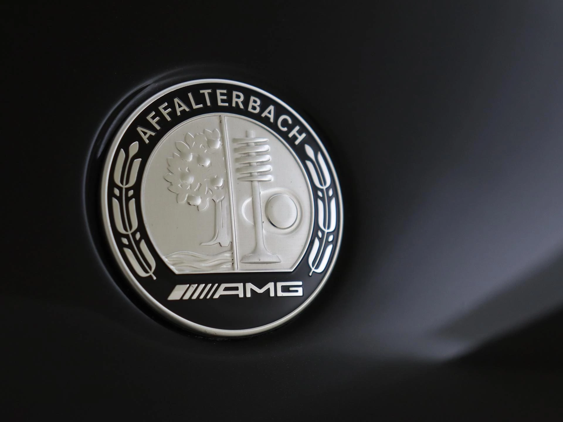Mercedes-Benz-GLE-image-42