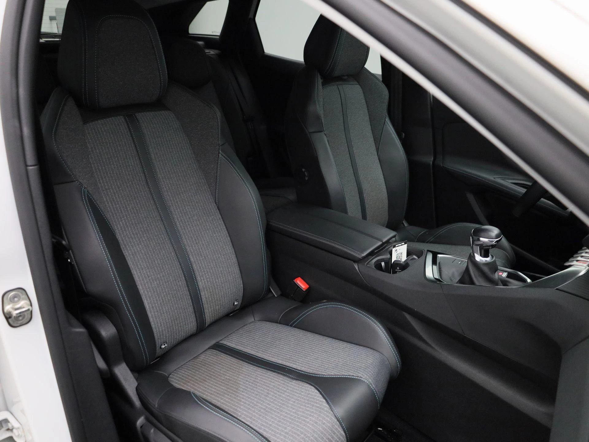 Peugeot 3008 1.2 PureTech 96kW S&S Allure
