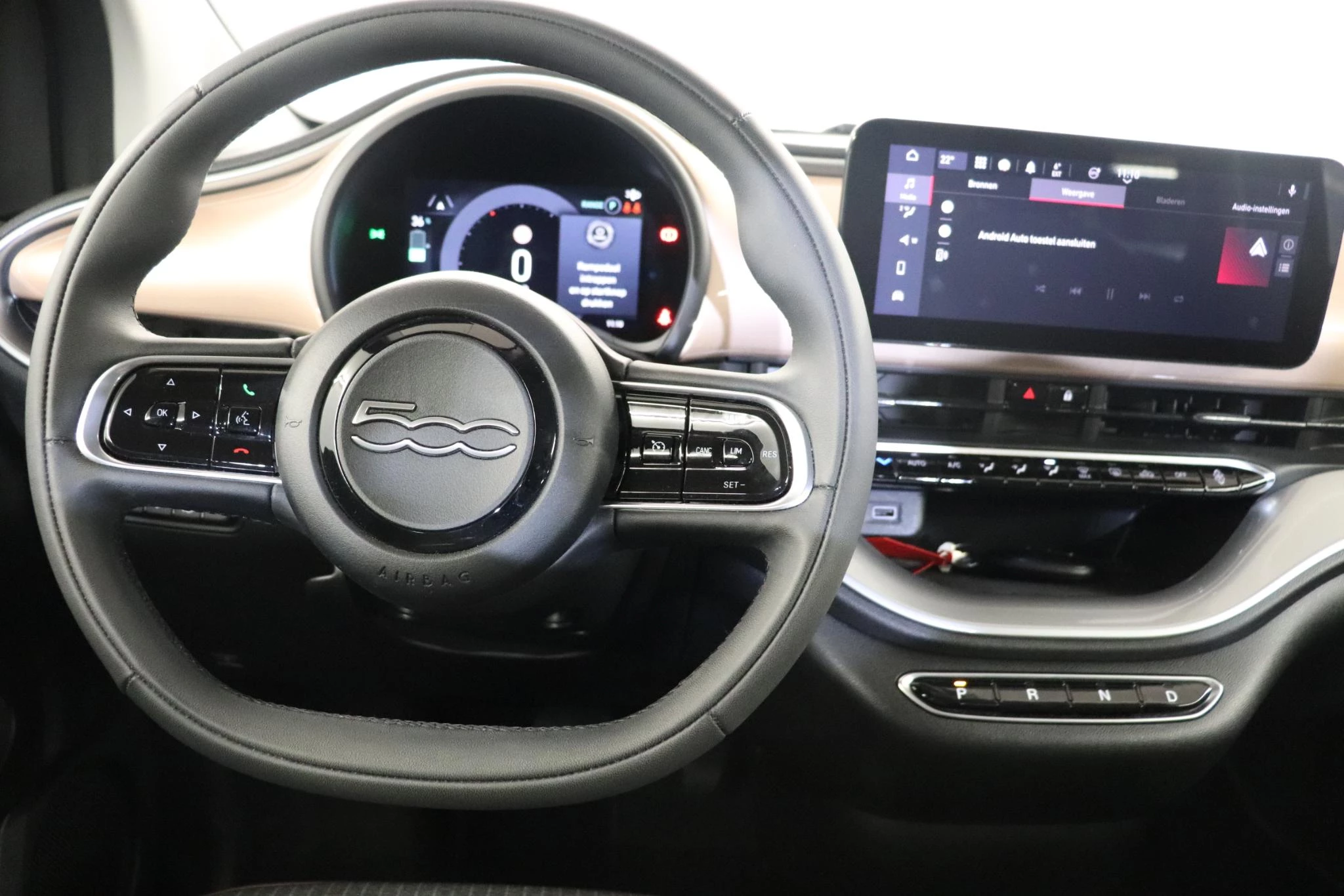 Fiat 500e 500e 42 kWh