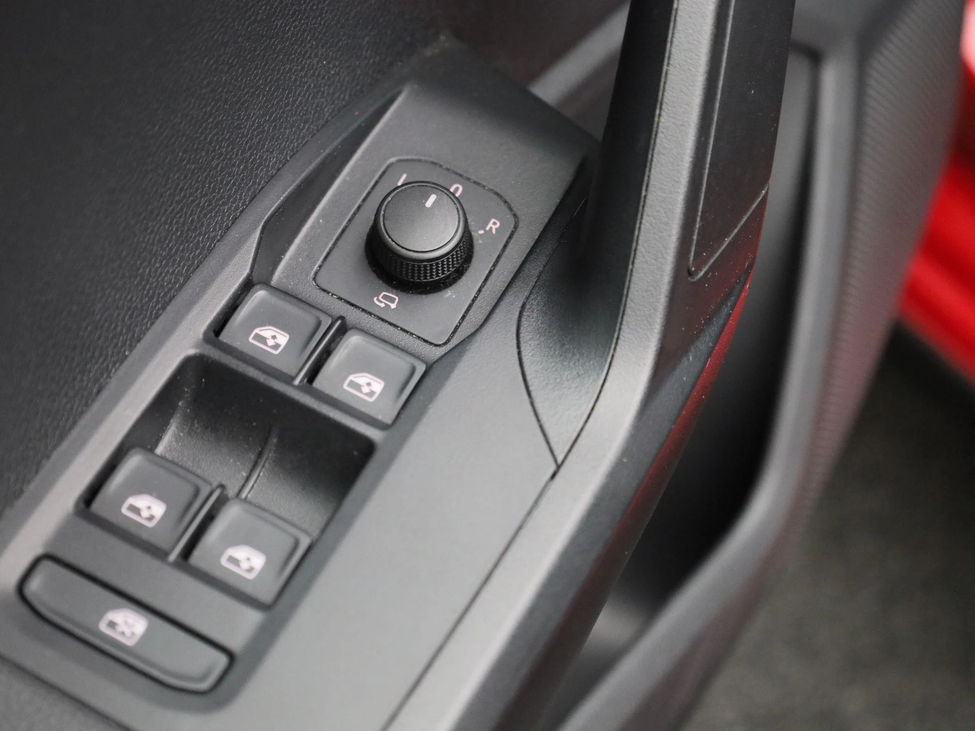 SEAT-Ibiza-image-25