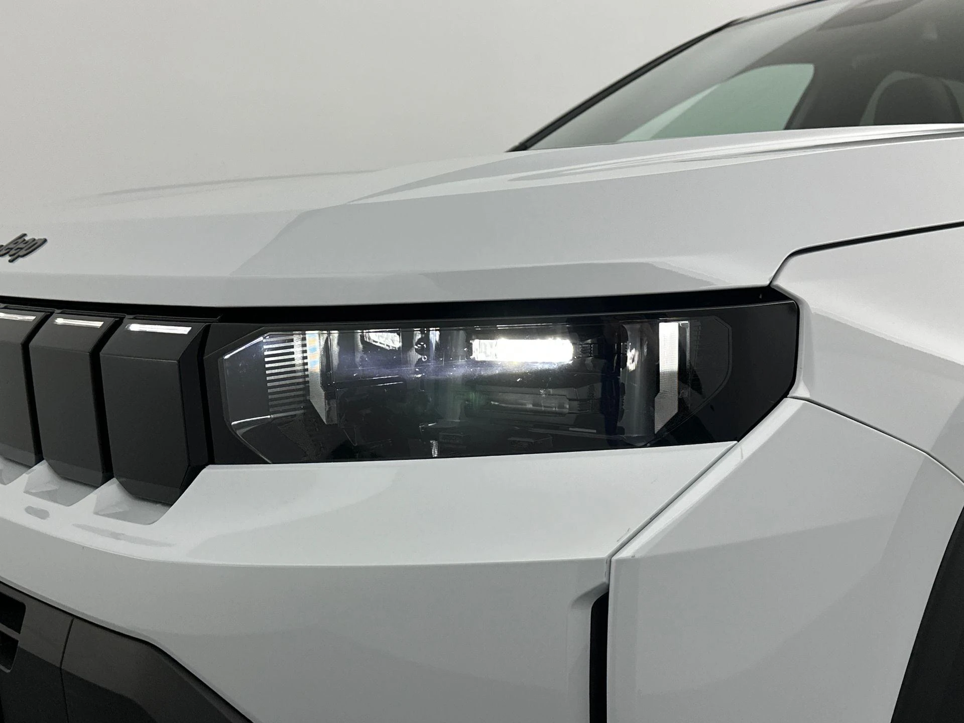 Jeep-Compass-image-33