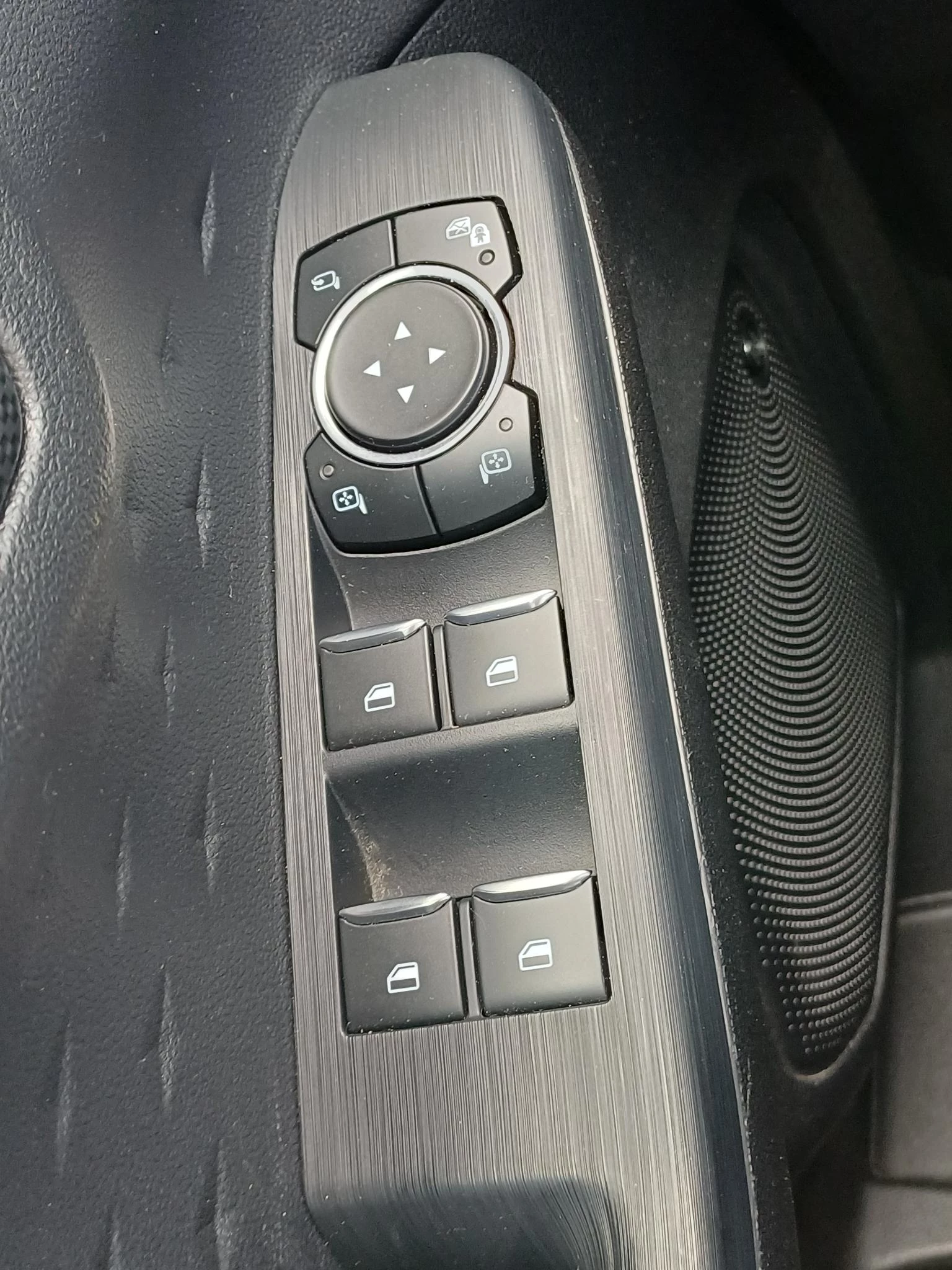 Ford Kuga ST Line X - Winterpack - Driver - B&O - Head Up