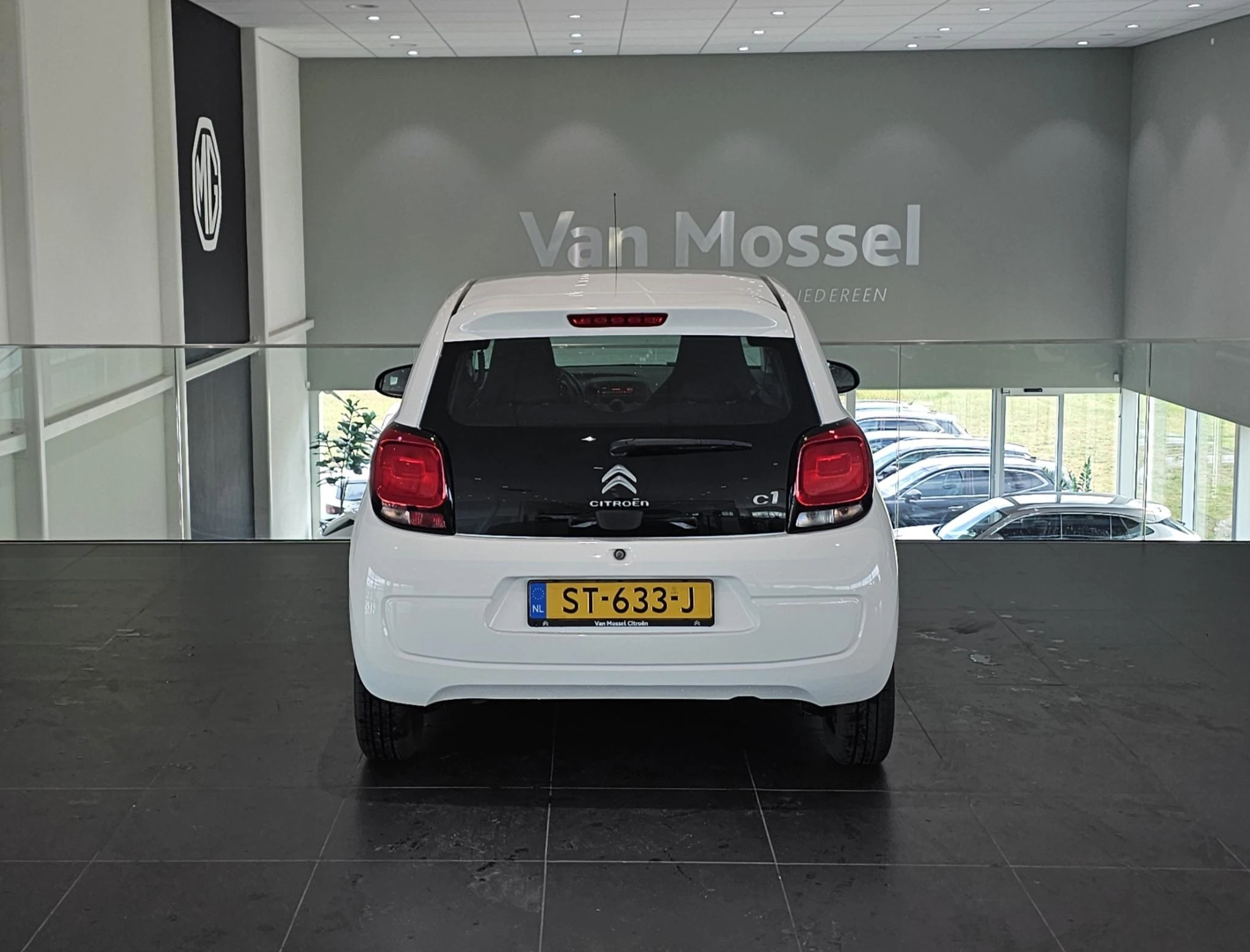 Citroën-C1-image-6