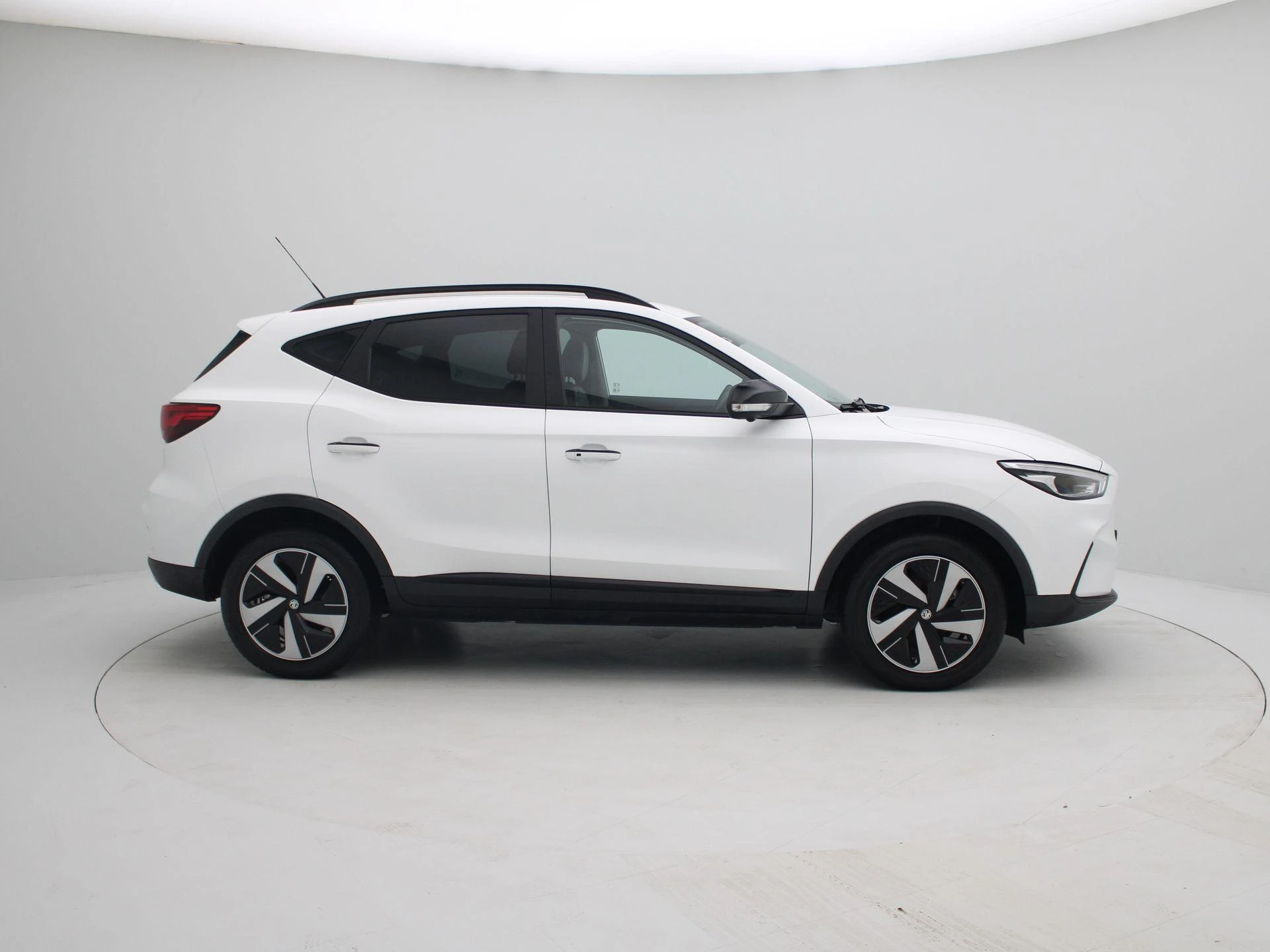 MG-ZS EV-image-5