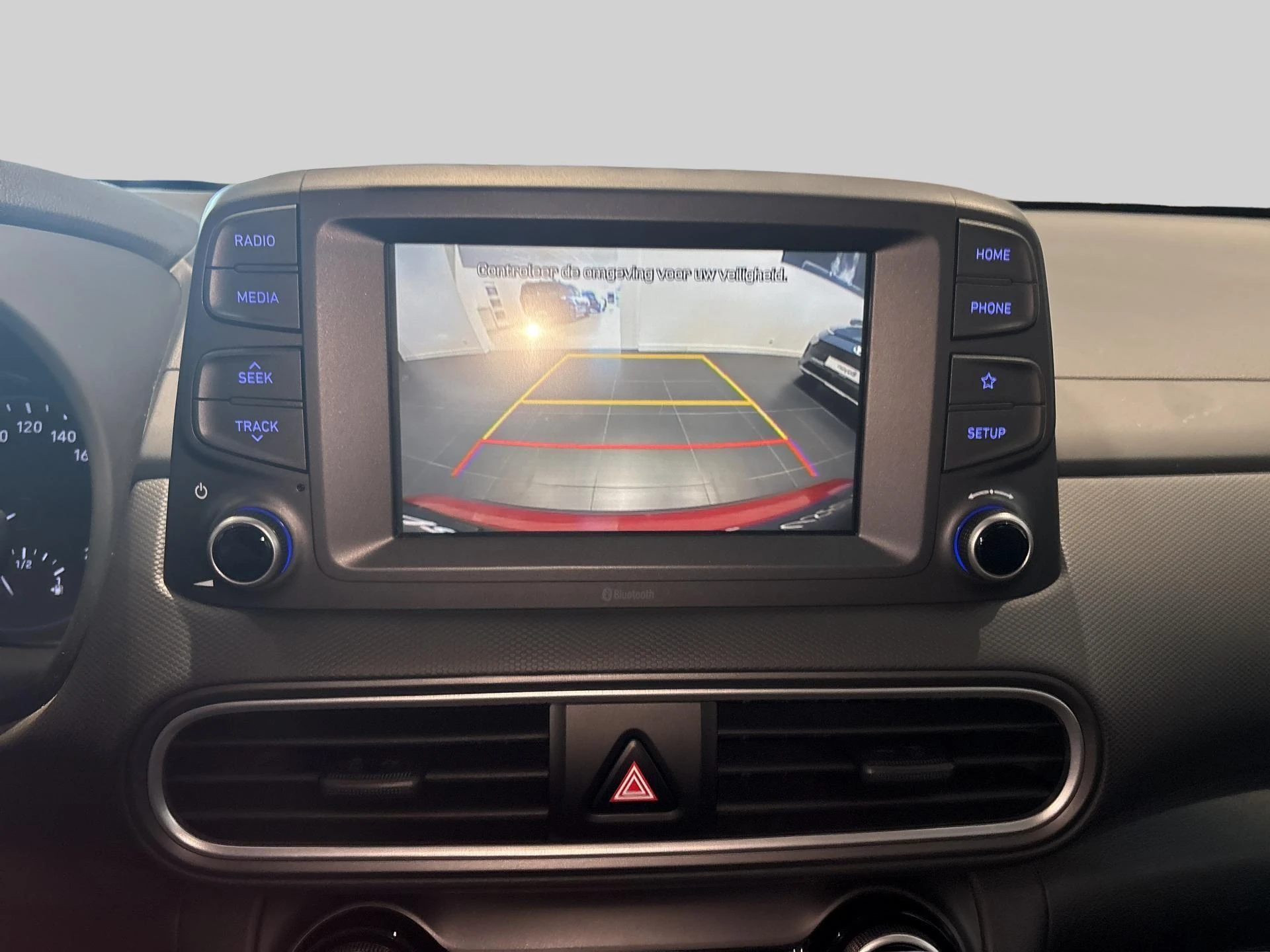Hyundai-Kona-image-12