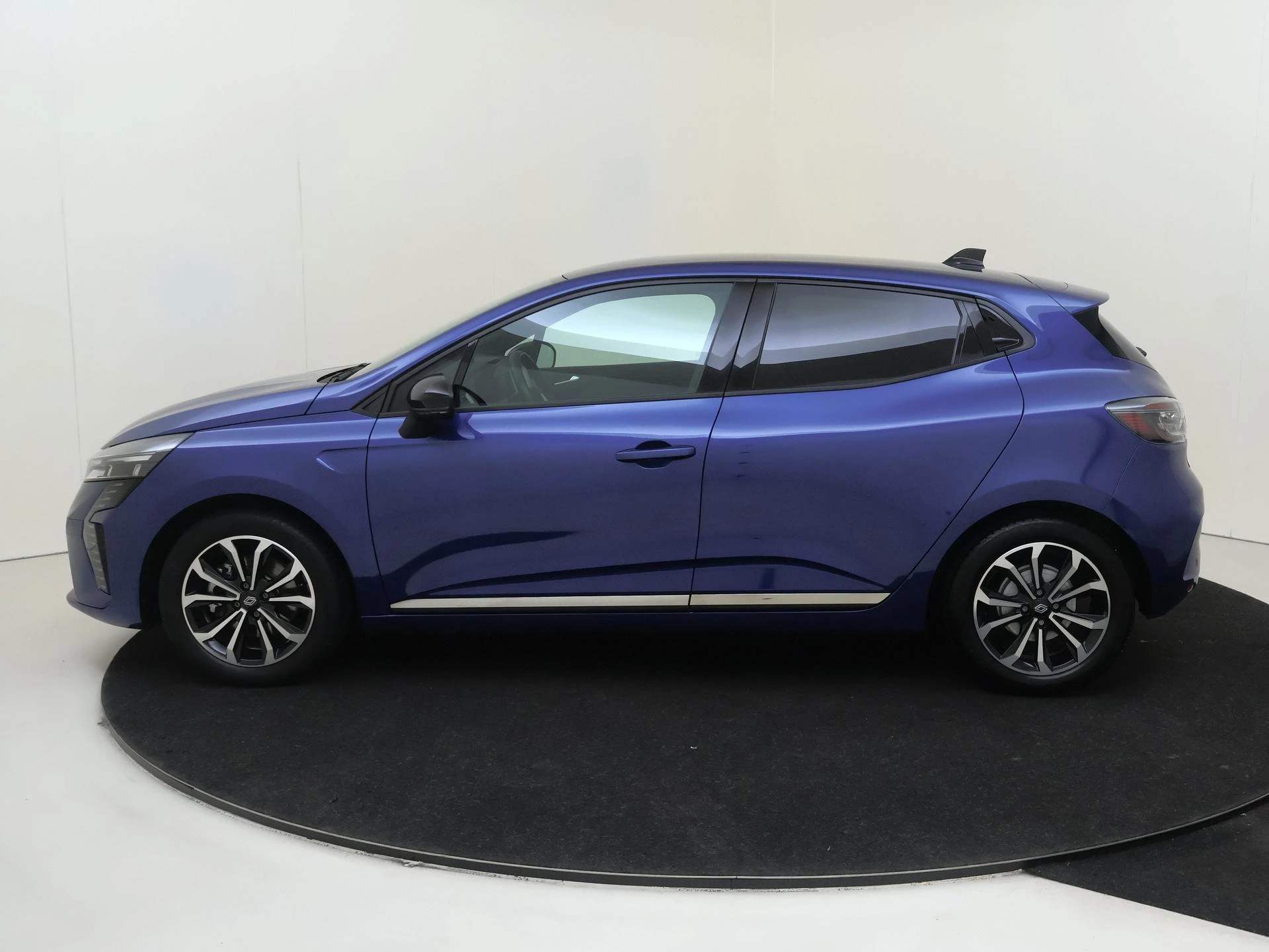 Renault Clio 1.6 E-Tech Full Hybrid 145 techno AUTOMAAT