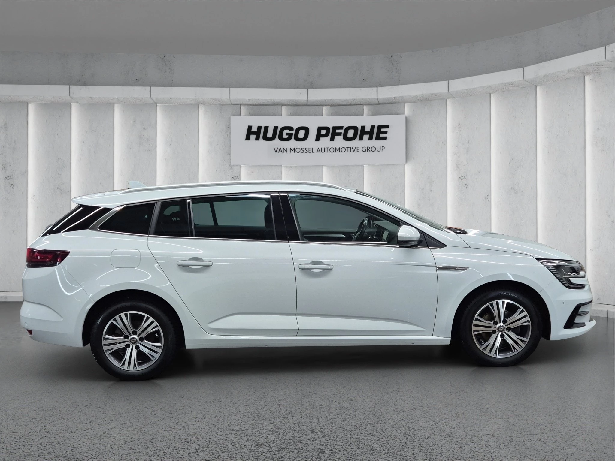 Renault Mégane IV 1.3 TCe 140 Grandtour Intens