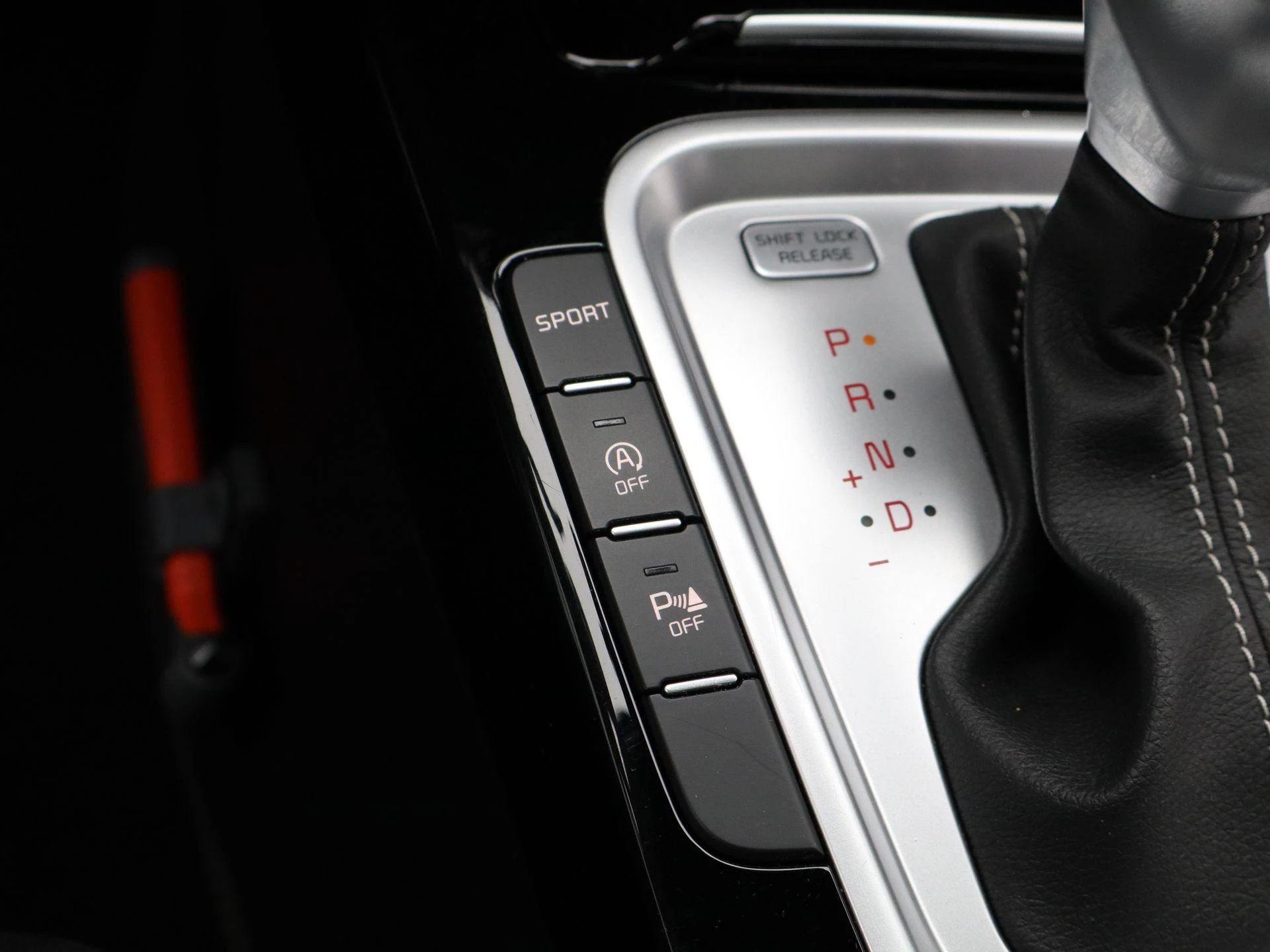 Kia-Ceed Sportswagon-image-19