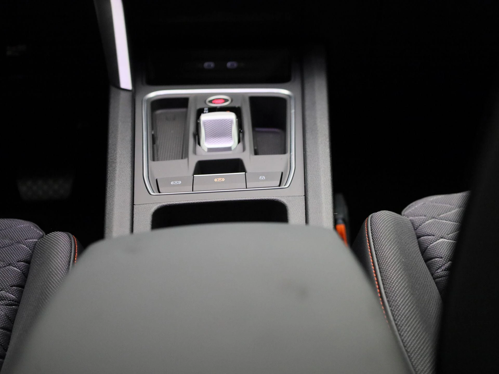 SEAT Leon Sportstourer 1.5 TSI e-Hybrid FR Business