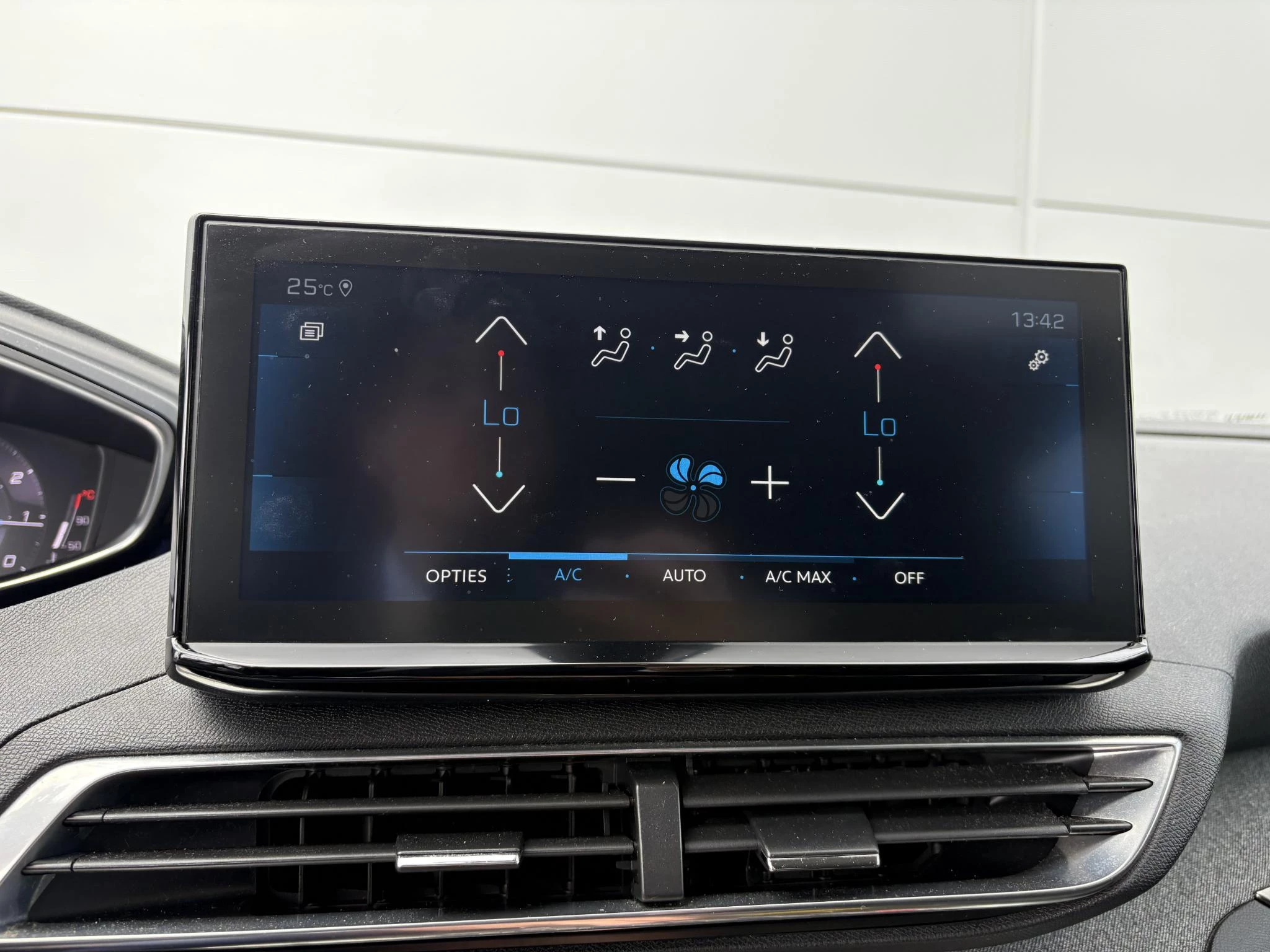 Peugeot 3008 1.2 PureTech Blue Lease Premium