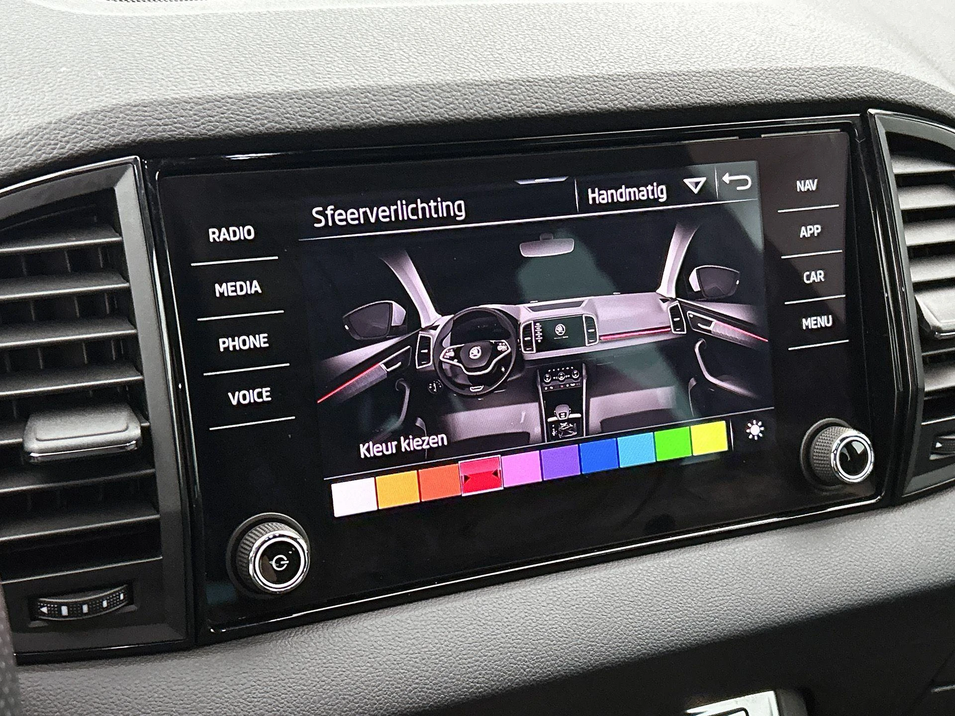 Škoda Karoq 1.5 TSI ACT Sportline Business