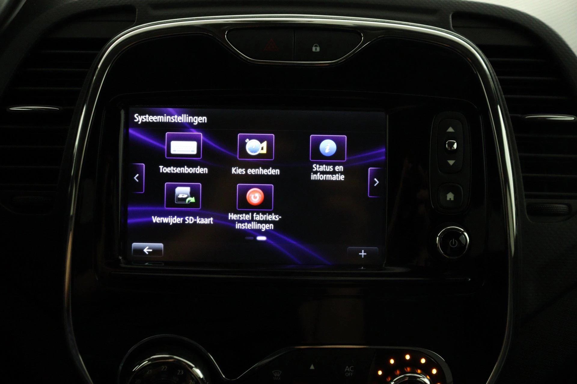 Renault-Captur-image-42