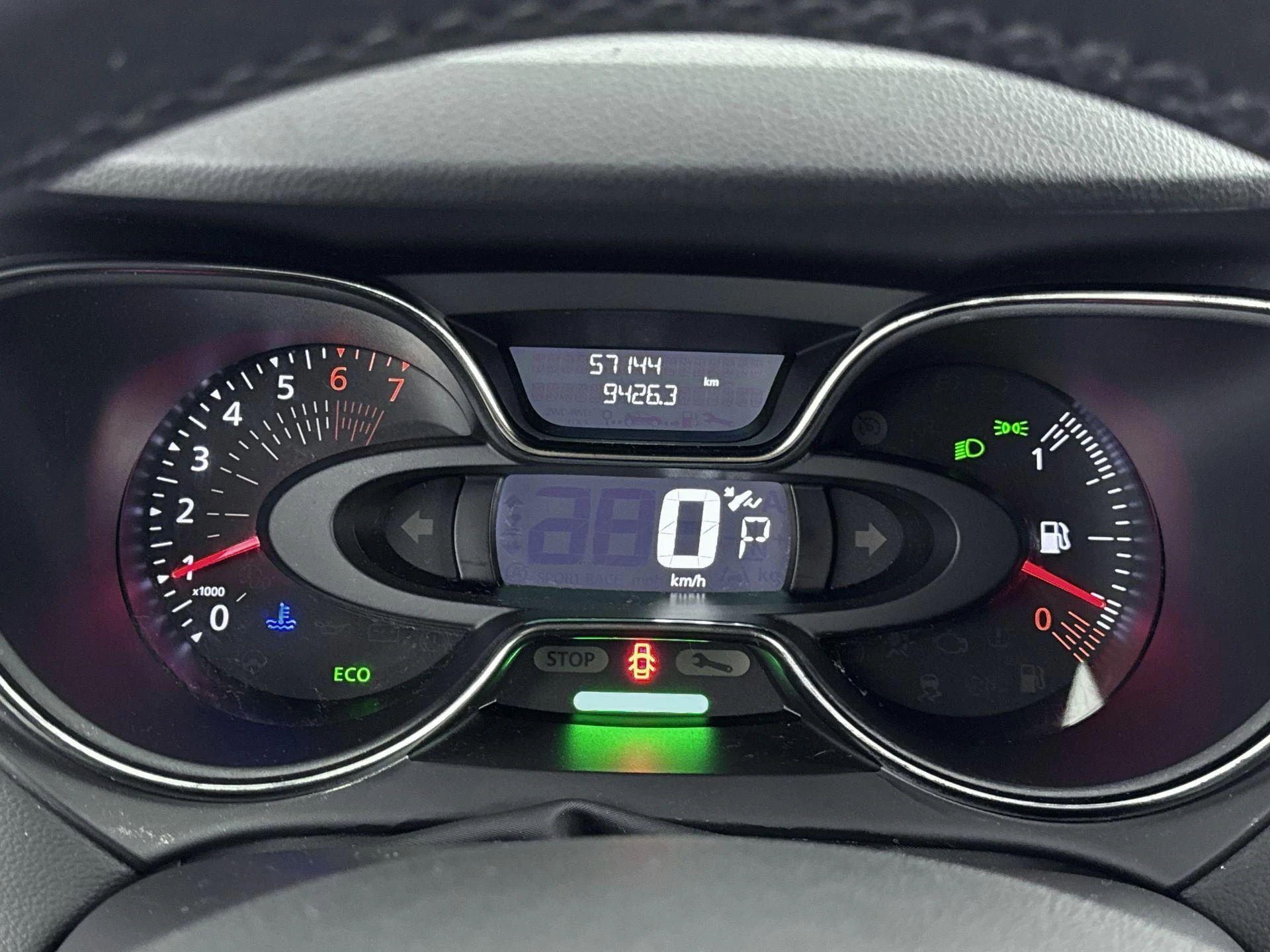 Renault-Captur-image-11