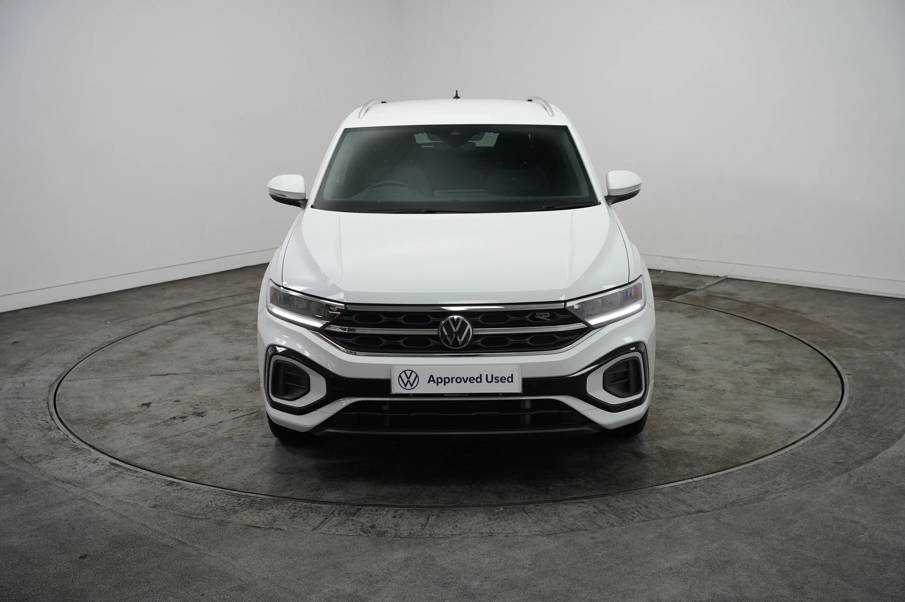 Volkswagen-T-Roc-image-38