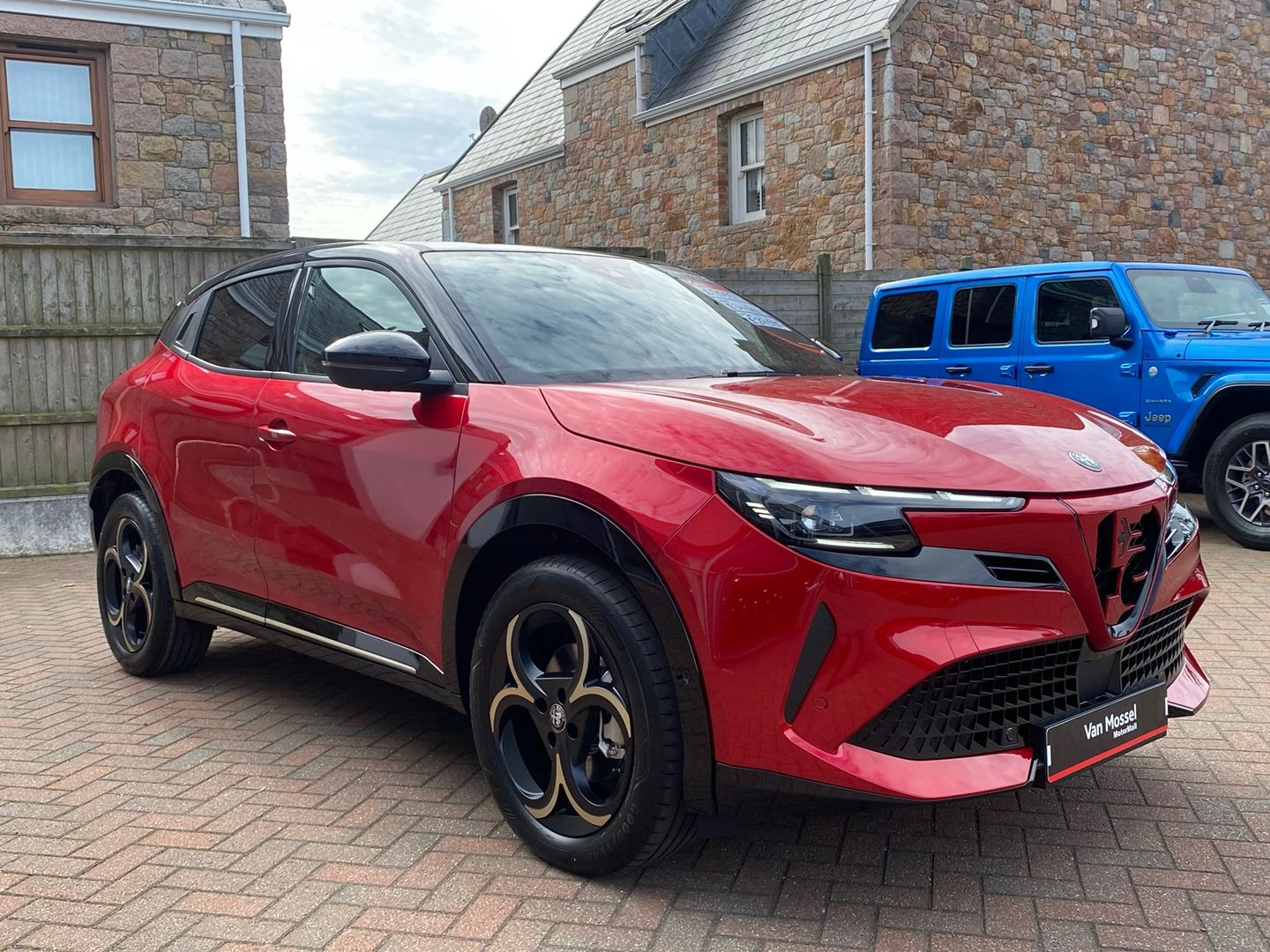 Alfa Romeo Junior 1.2 Turbo Ibrida Intensa 5dr Auto