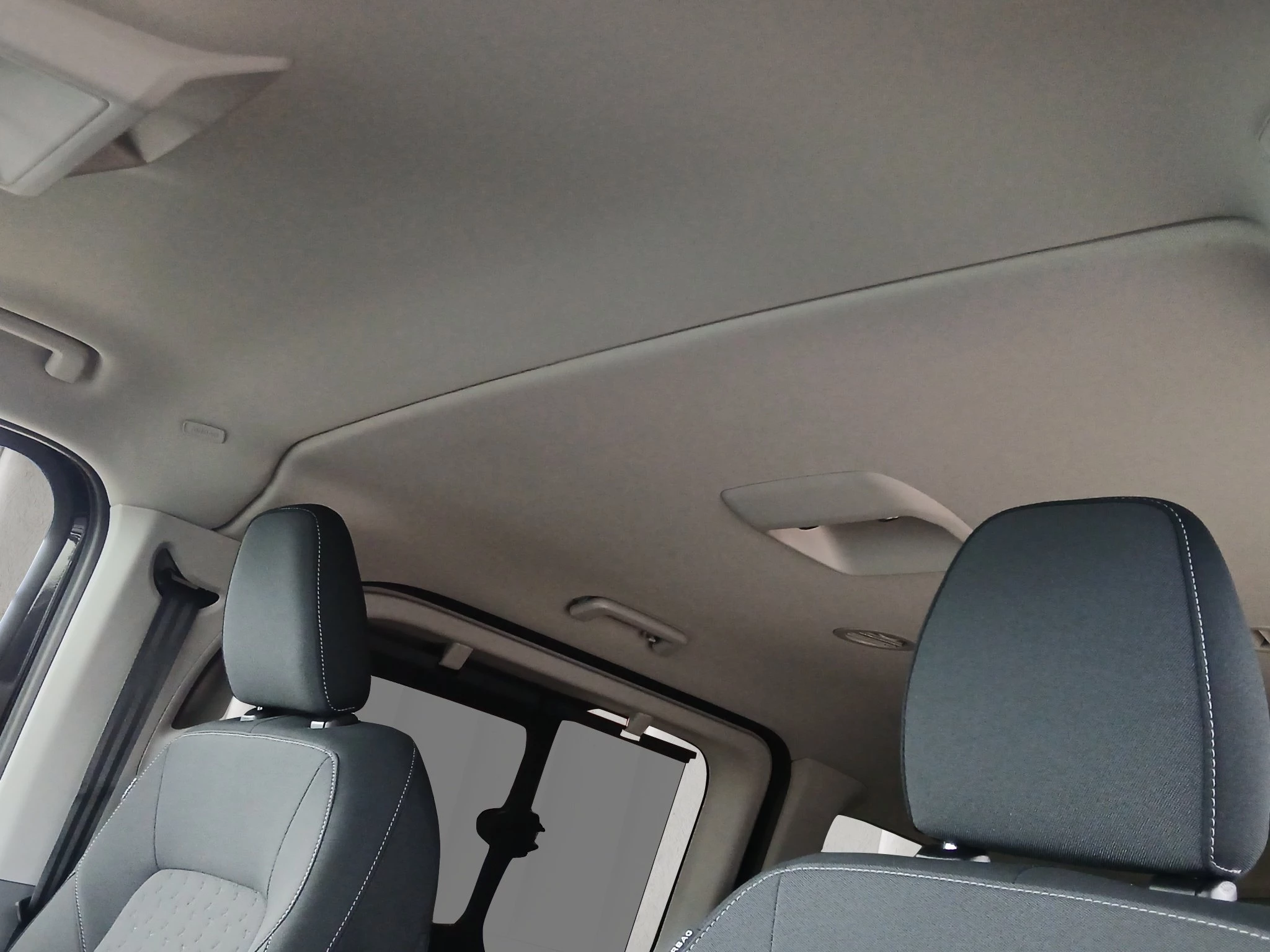 Ford Tourneo Custom Titanium 2.0 EcoBlue 125kW 320 L1 Auto FWD Van. 4-türig