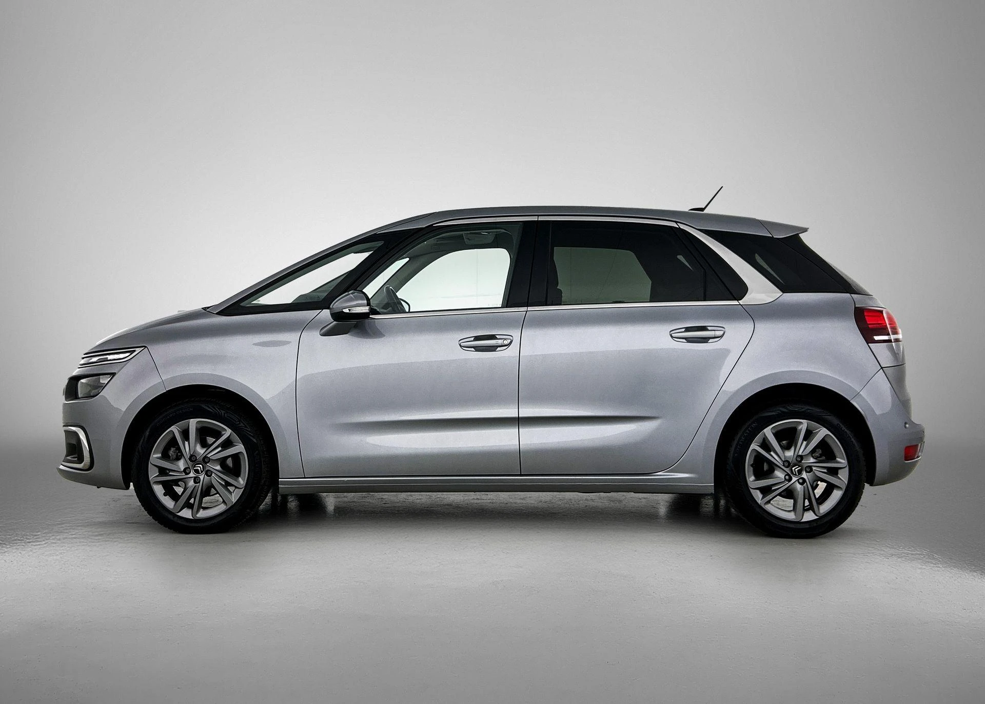 Citroën-C4 Spacetourer-image-1