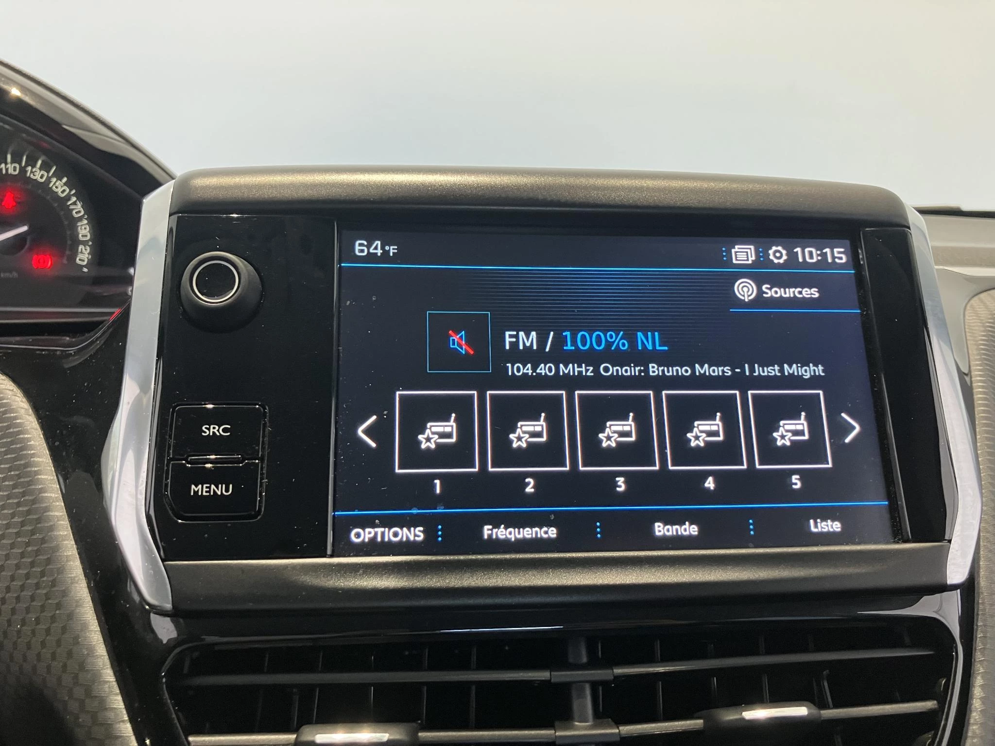 Peugeot-2008-image-28