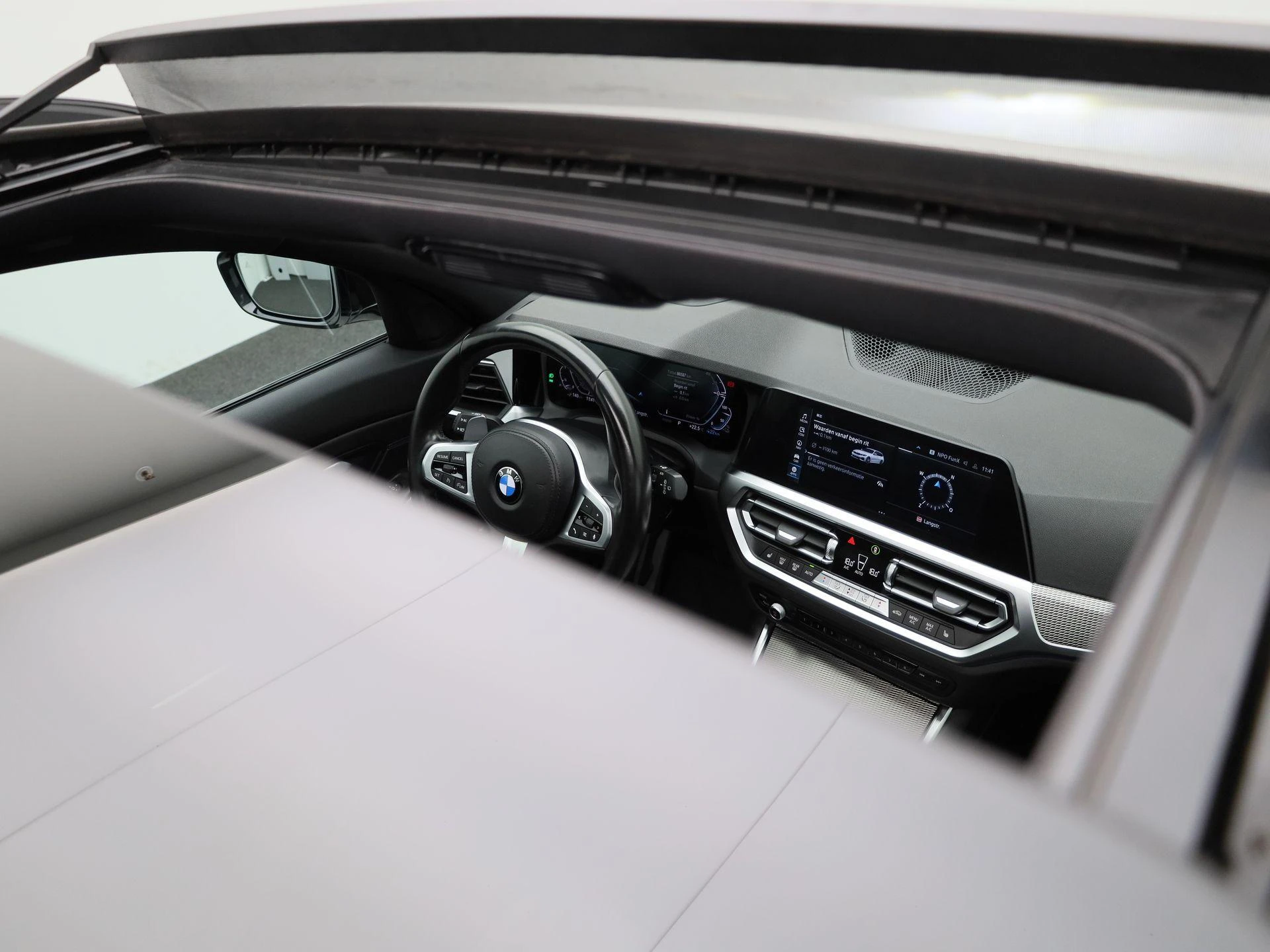 BMW-3 Serie-image-52