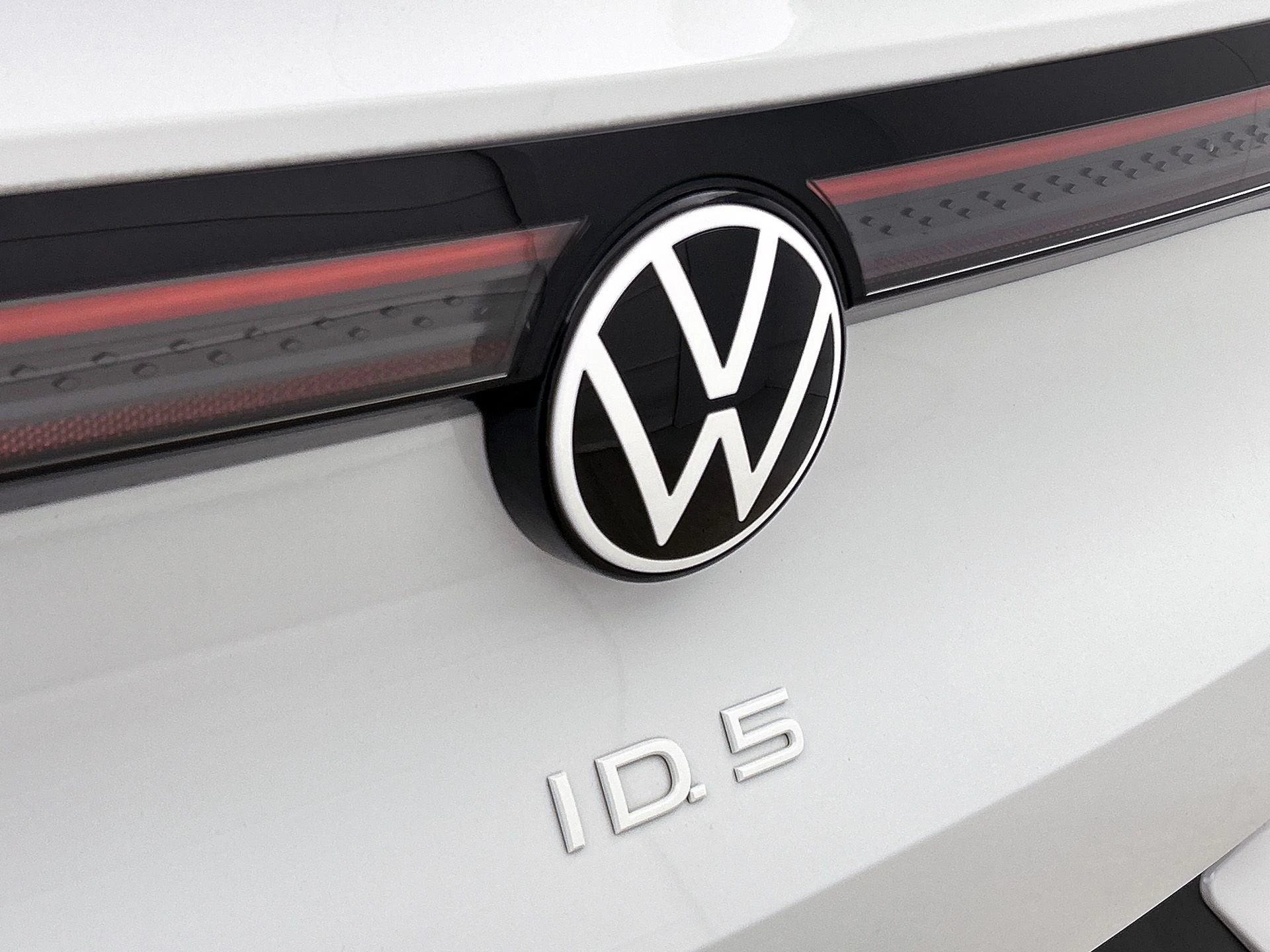 Volkswagen-ID.5-image-13