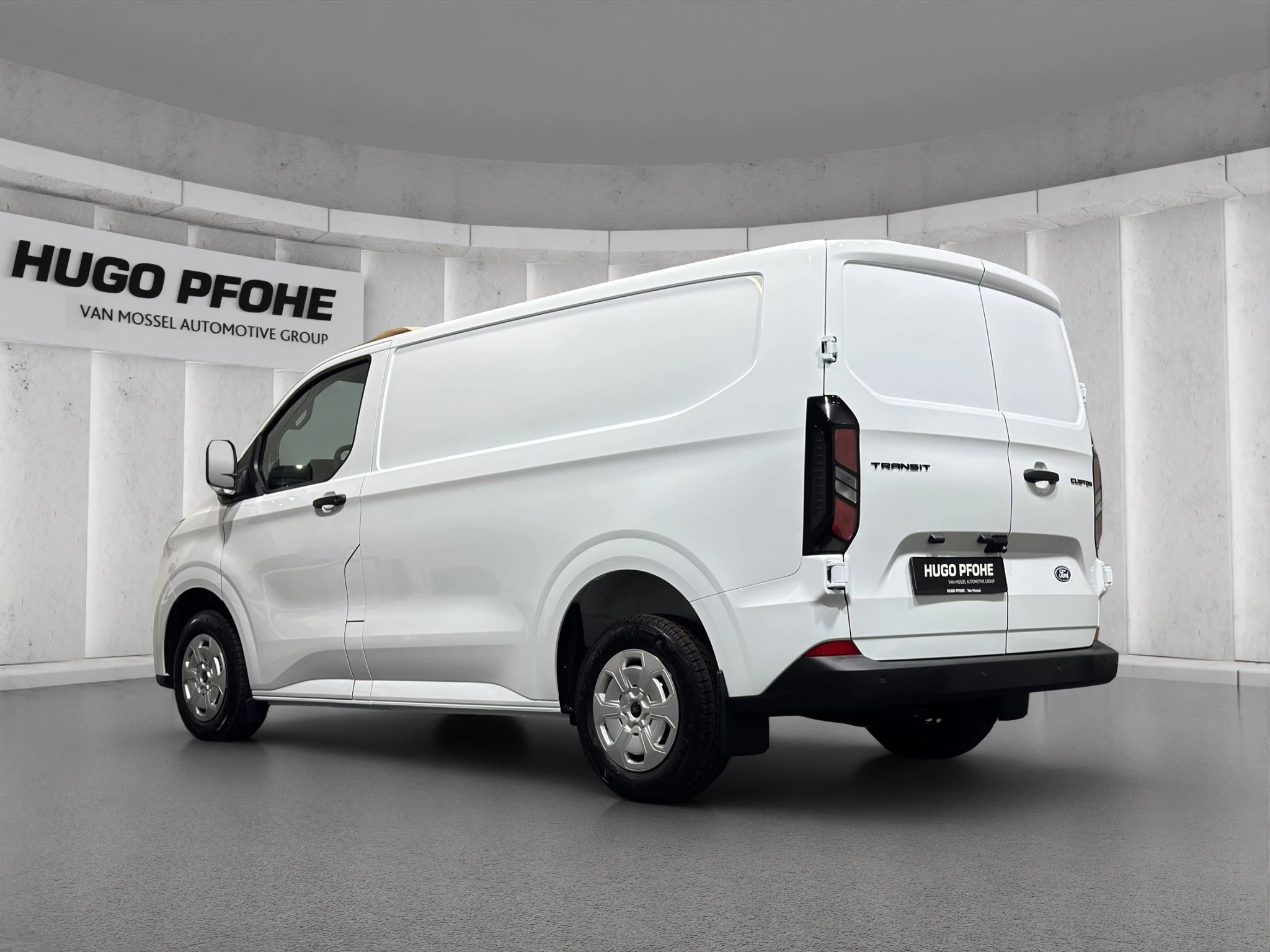 Ford-Transit Custom-image-2