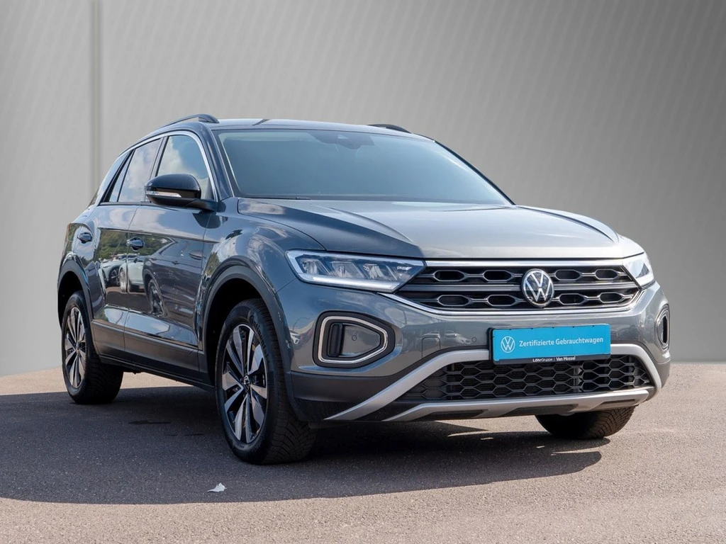 Volkswagen-T-Roc-image-2