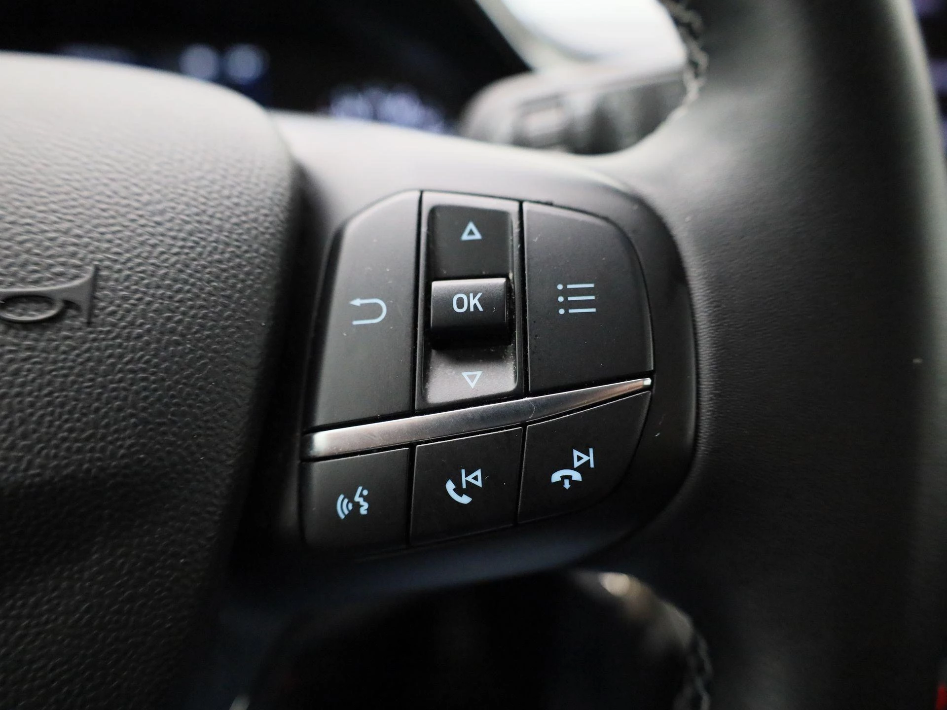 Ford Fiesta 1.0i EcoBoost MHEV 92kW Connected