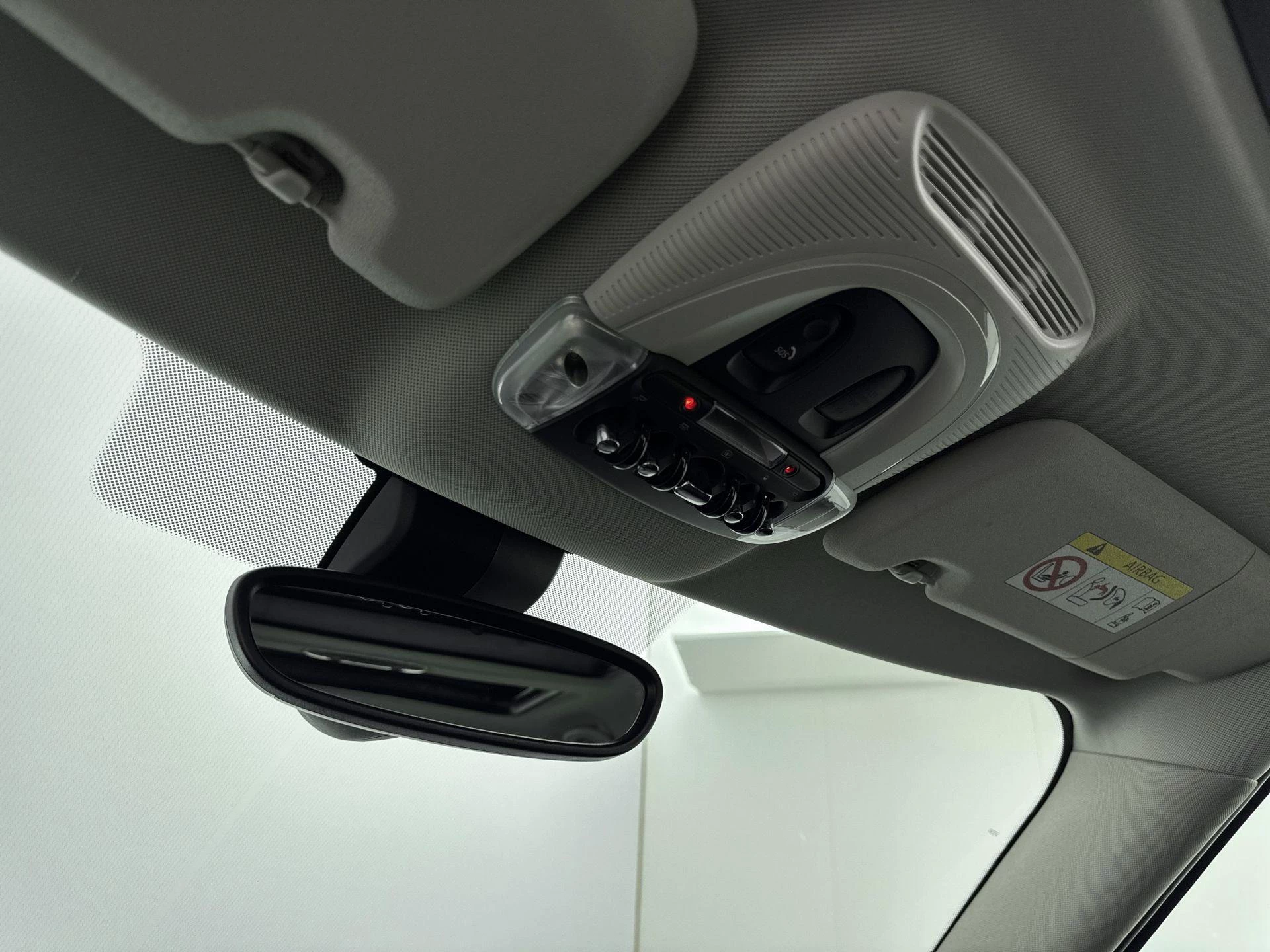 MINI-Countryman-image-24