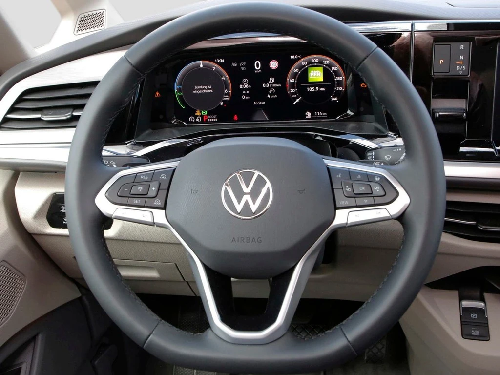 Volkswagen Multivan T7 1.5 TSI eHybrid 4MOTION Edition lang 18" Pano AHK Navi+VC ACC LED RFK+PDC SHZ