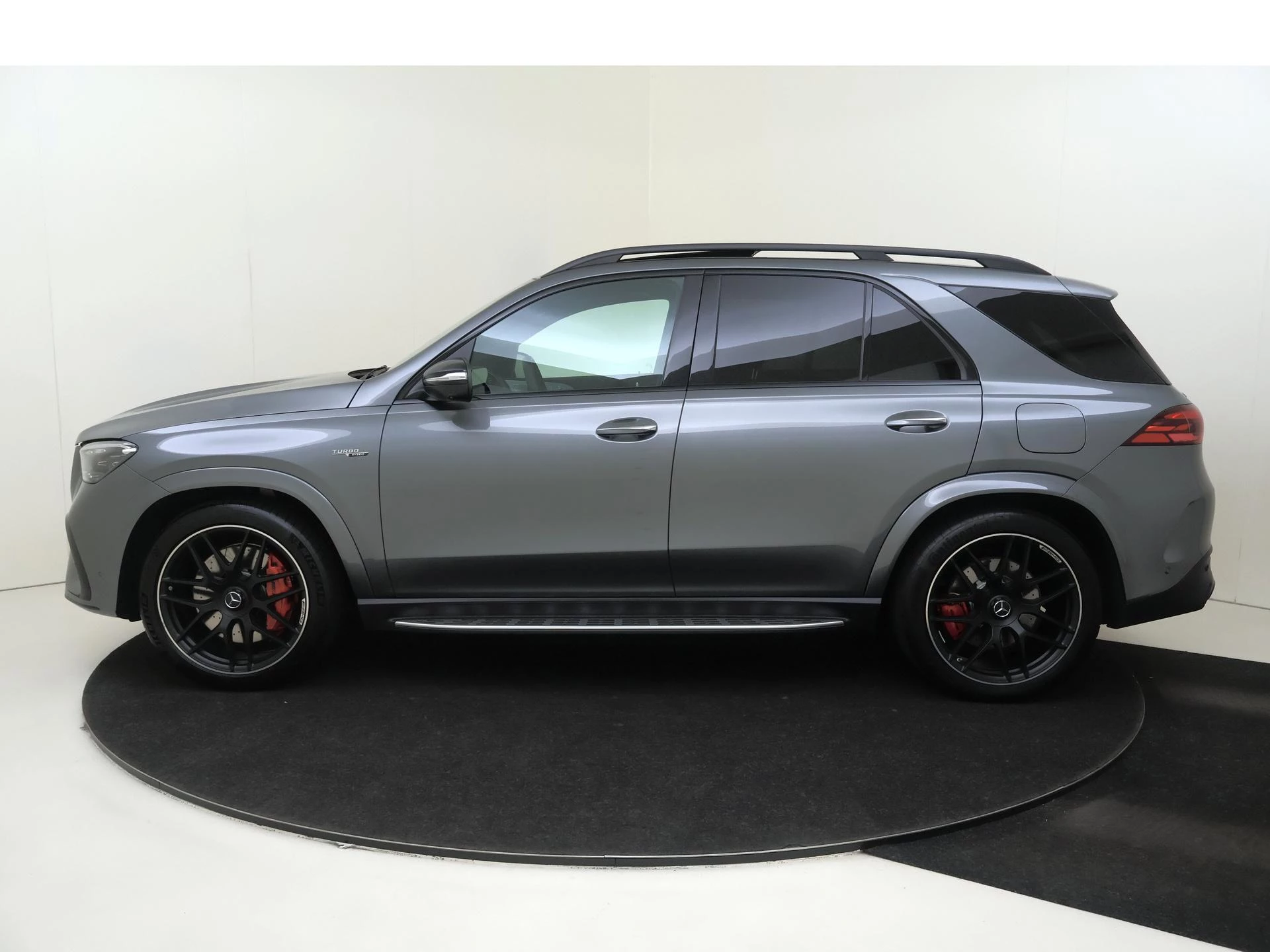 Mercedes-Benz-GLE-image-7