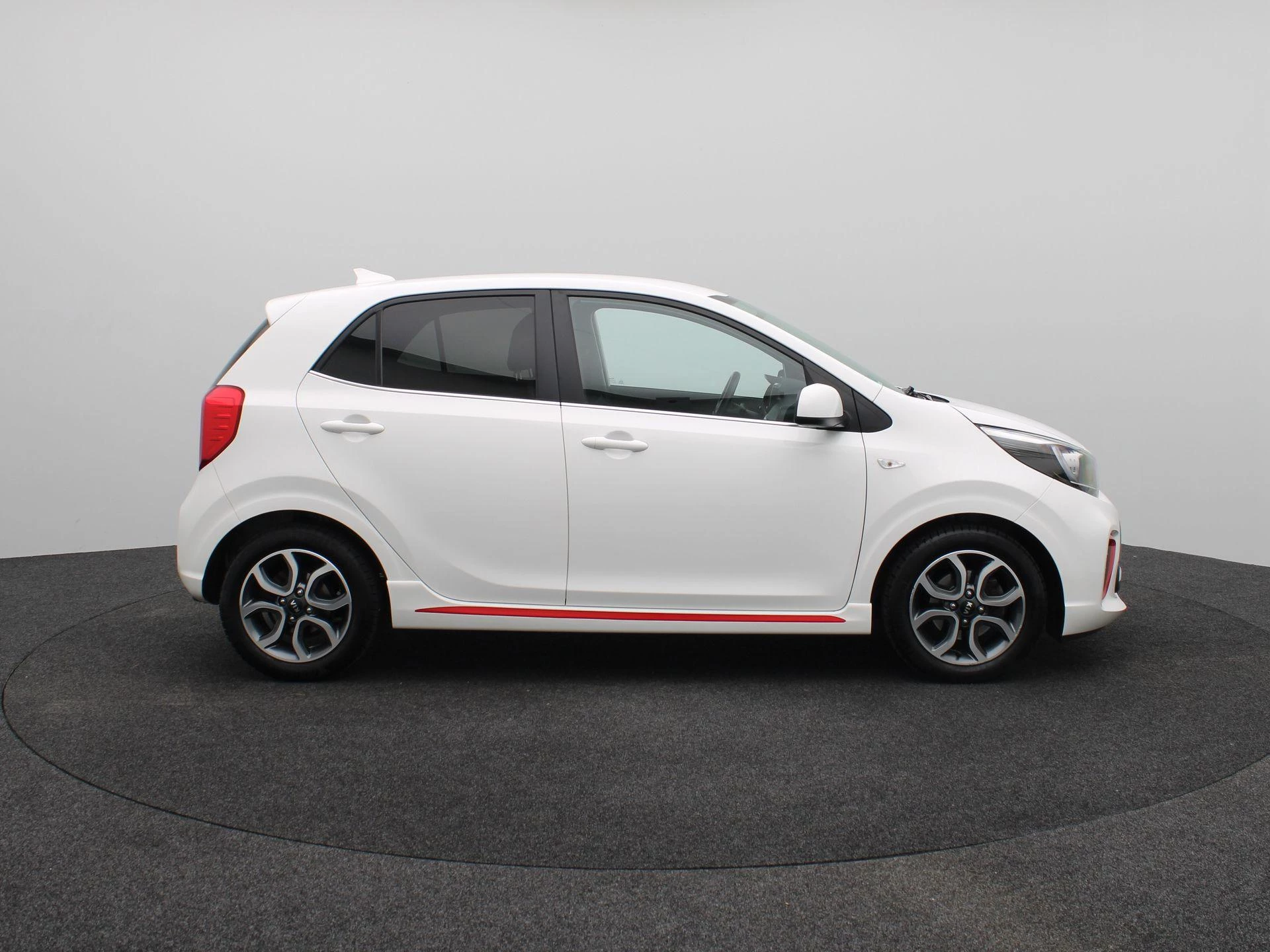 Kia-Picanto-image-7