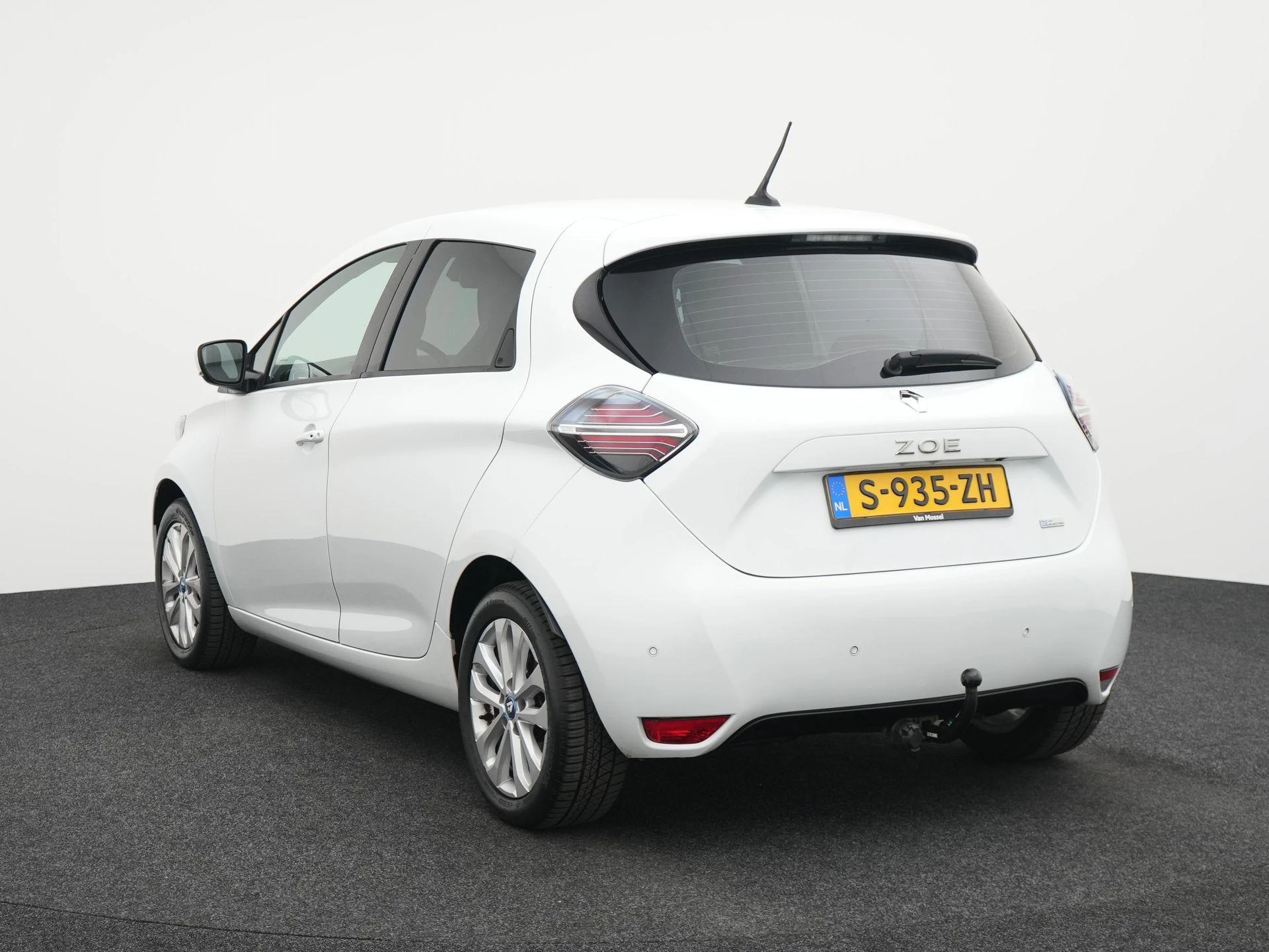 Renault-ZOE-image-1