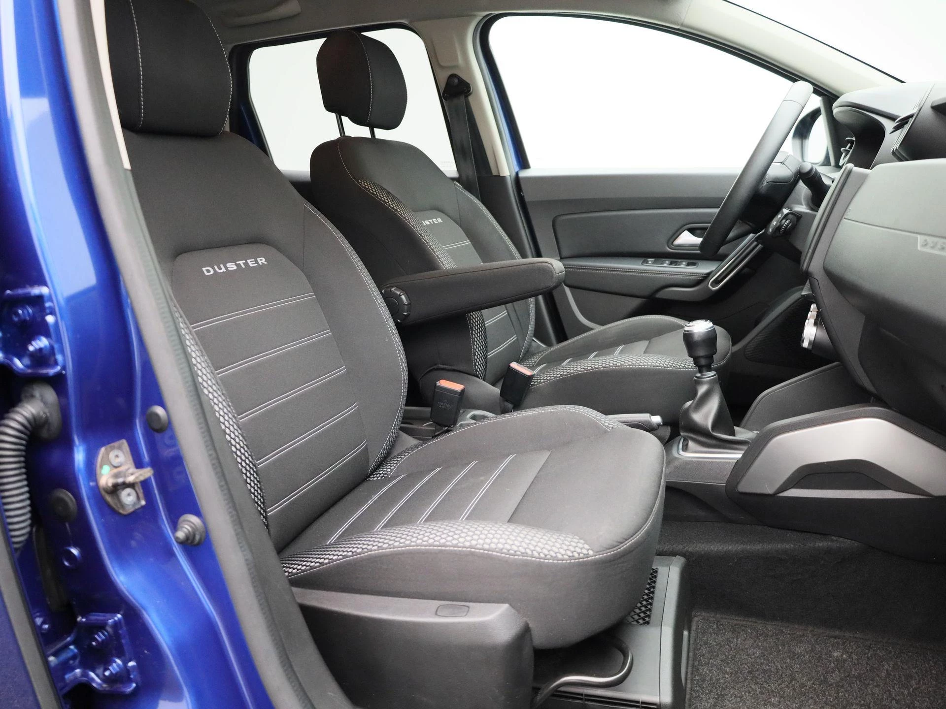 Dacia-Duster-image-29