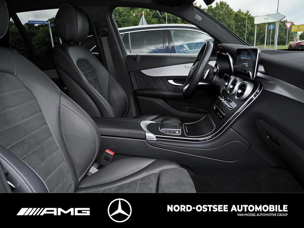 Mercedes-Benz GLC 200 4M AMG NIGHT DIST TEMPO MBUX LED AMG Line