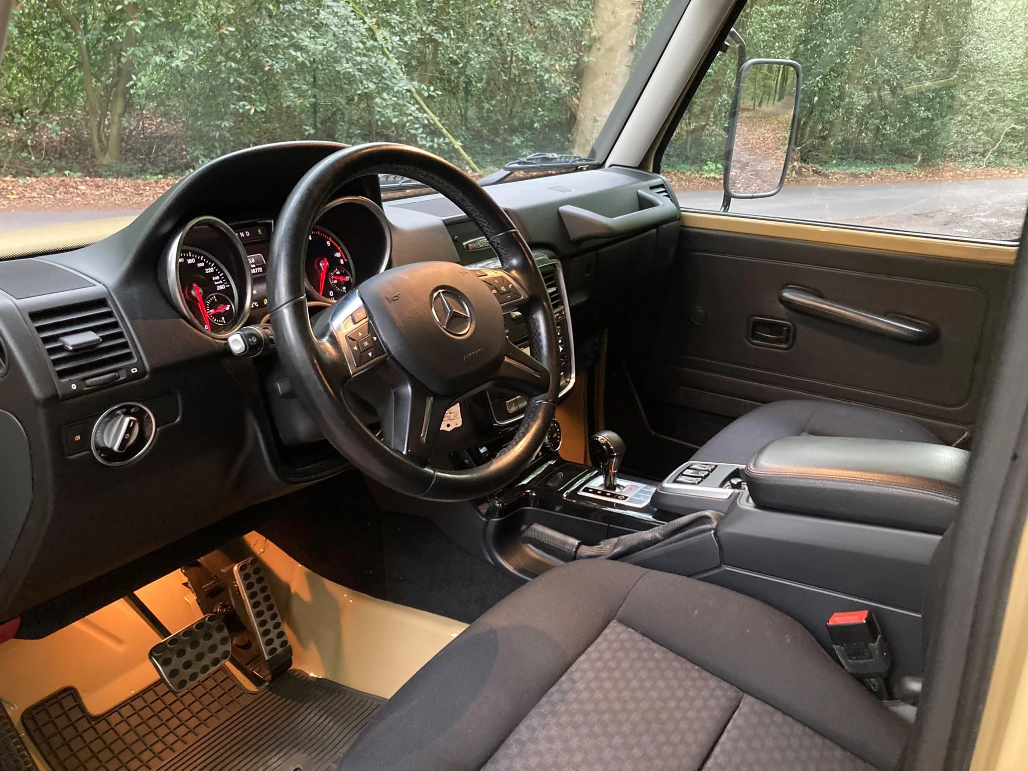 Mercedes-Benz-Classe G-image-5
