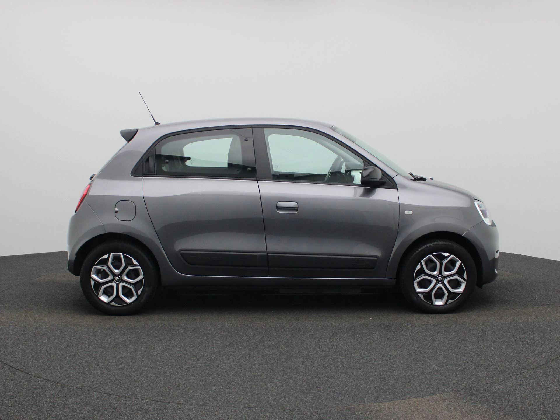 Renault-Twingo-image-8