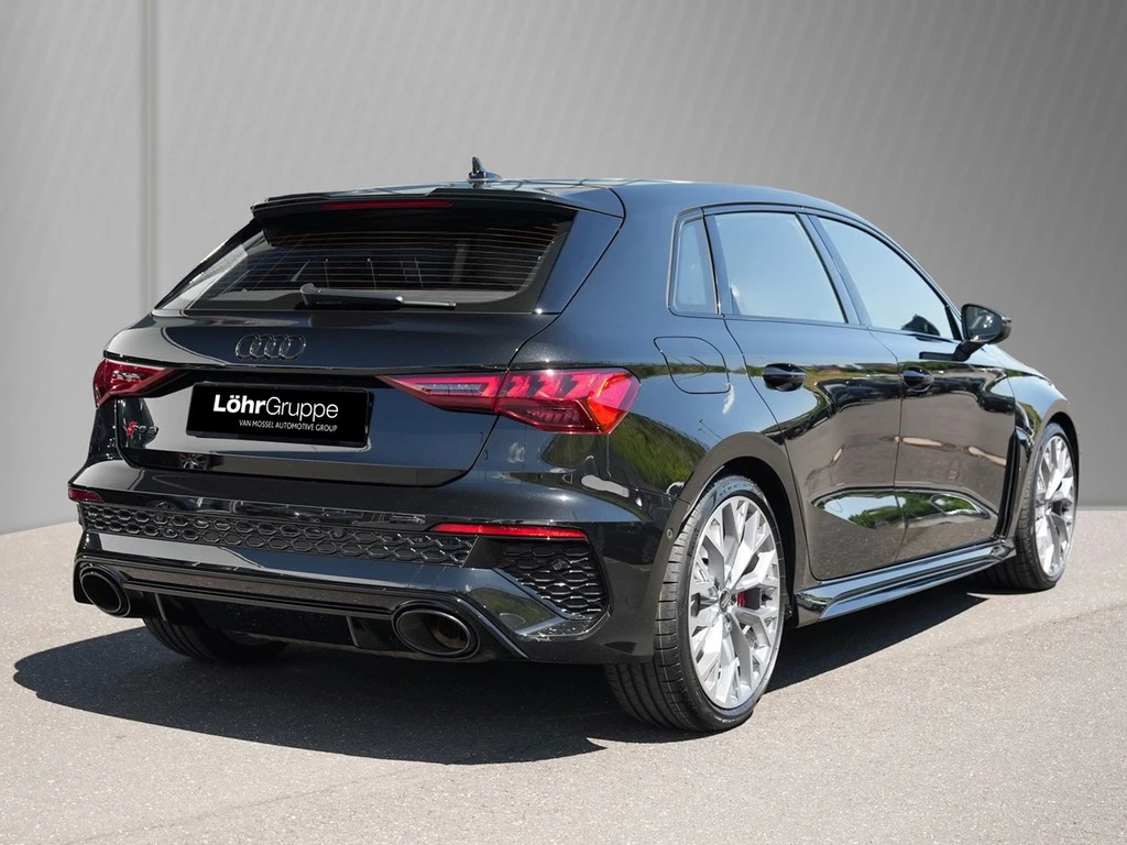 Audi-RS3-image-3