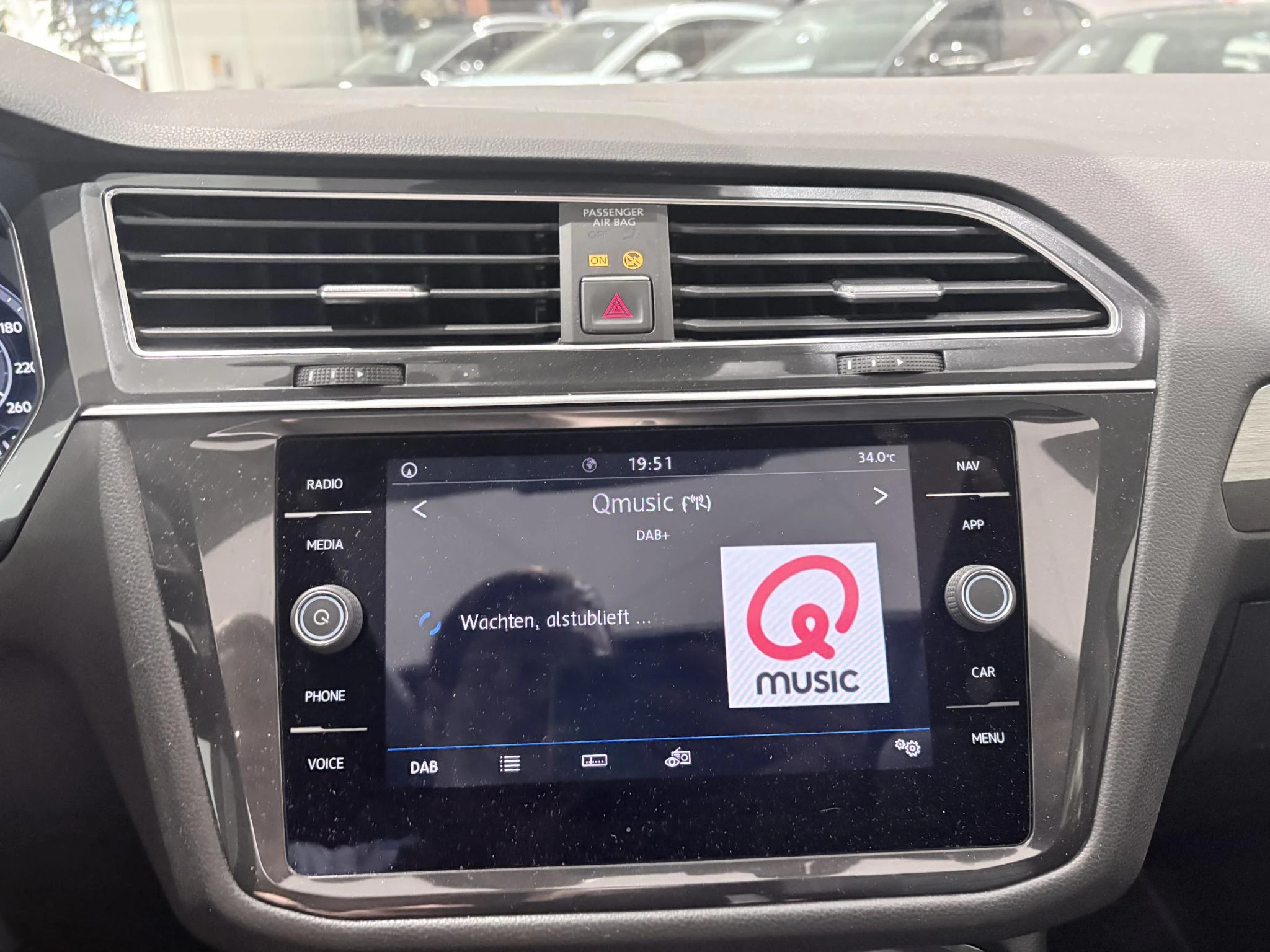 Volkswagen-Tiguan Allspace-image-20