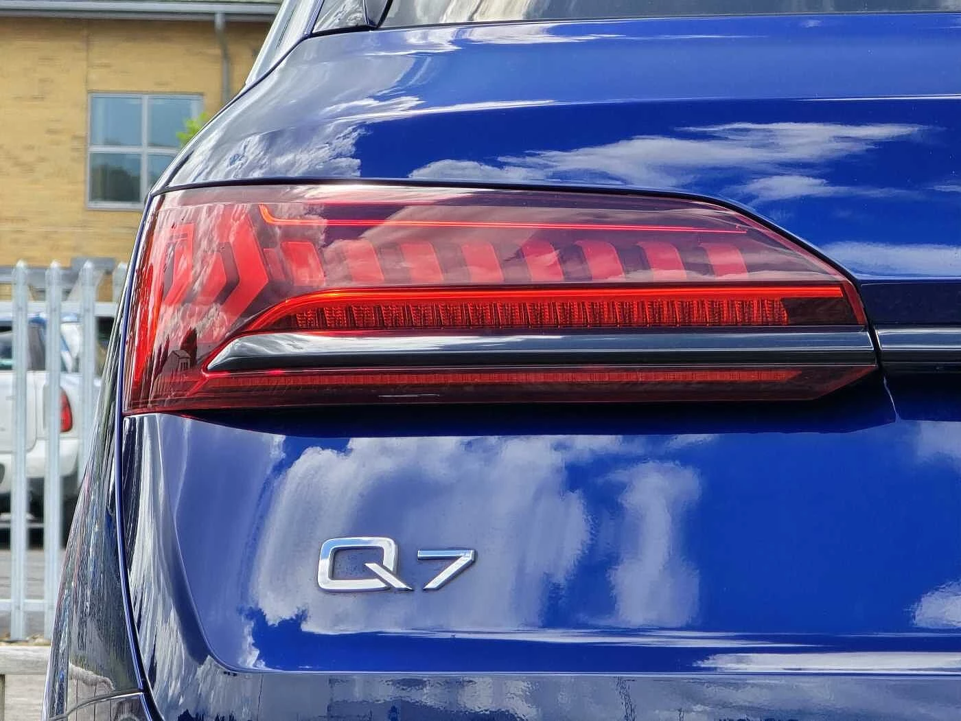 Audi-Q7-image-24