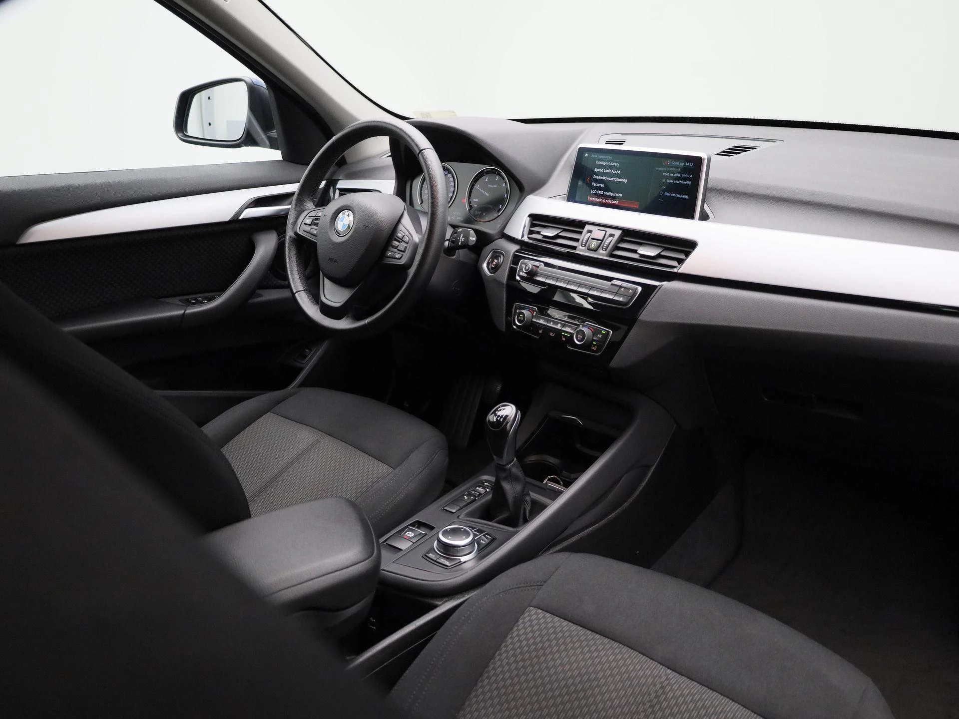 BMW X1 sDrive16d (85 kW)