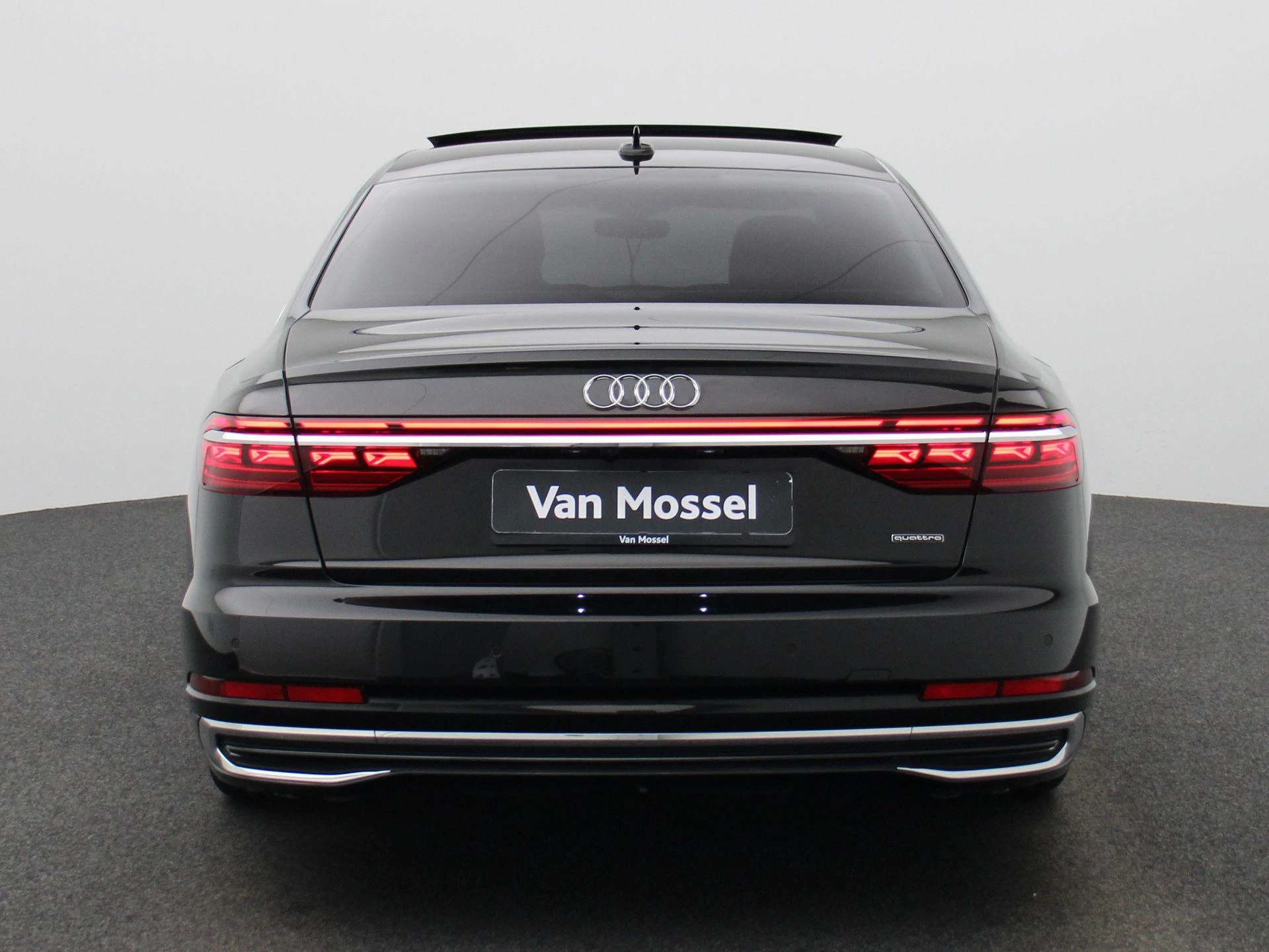 Audi-A8-image-4